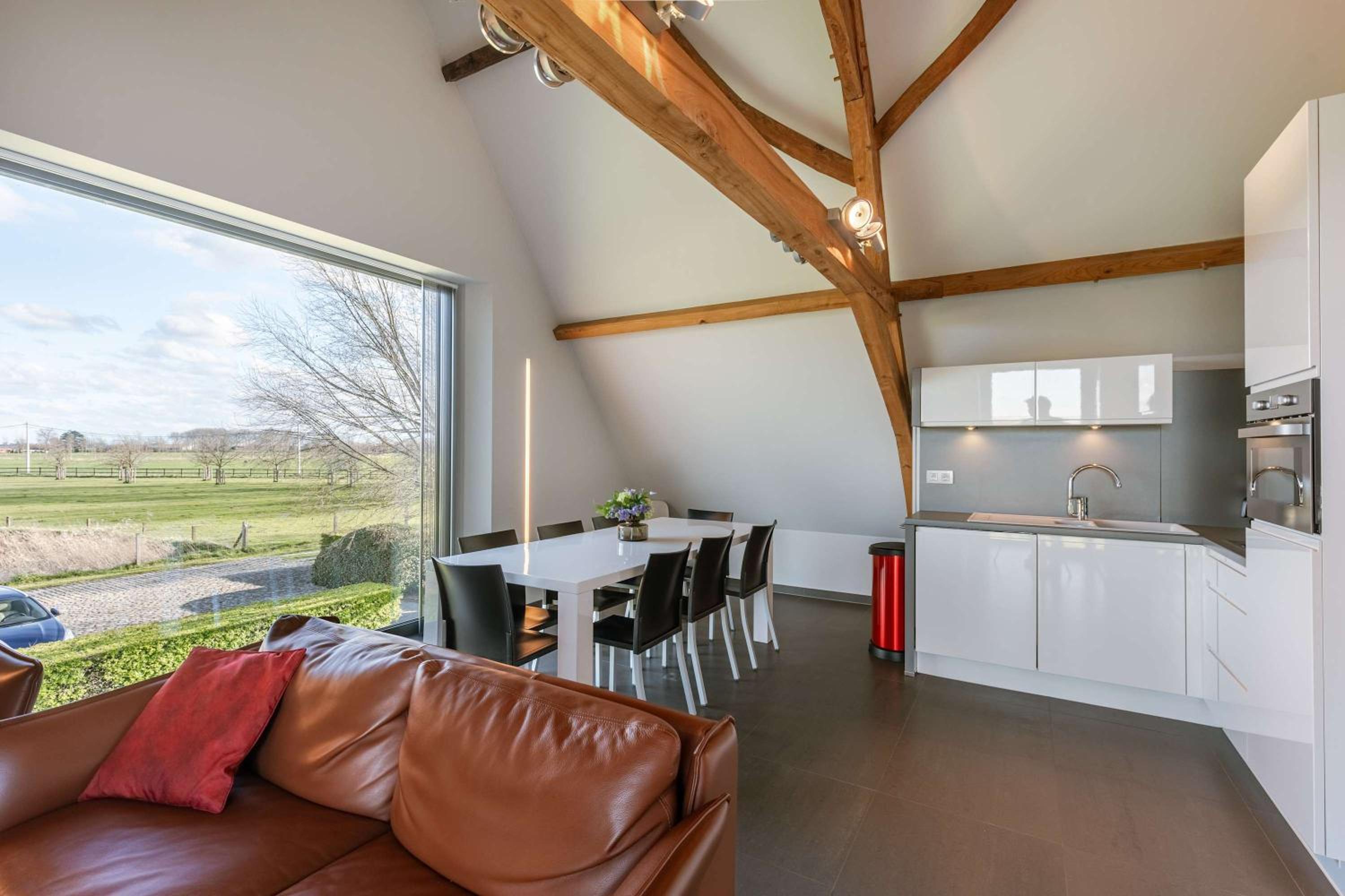 Spacious holiday home for 12 persons