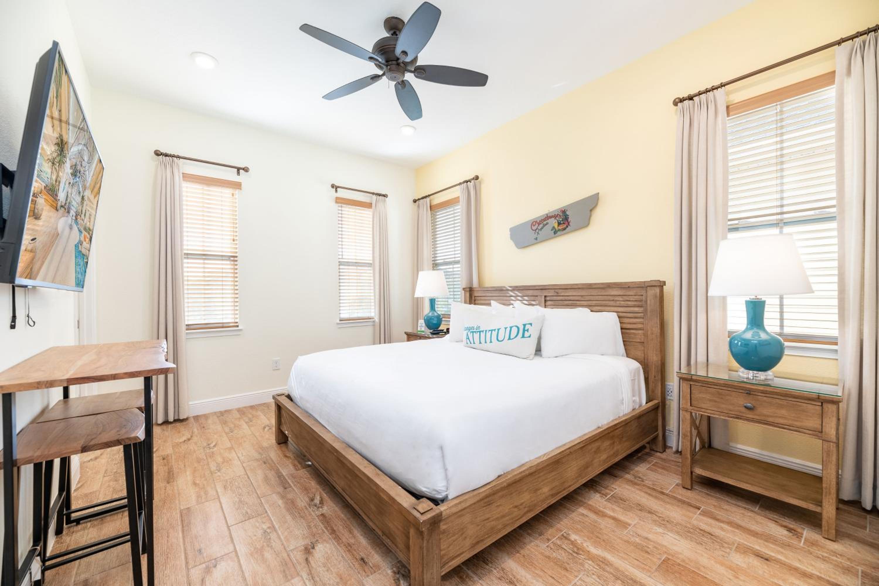 Charming Cottage With Private Hot Tub Near Disney With Margaritaville Resort & Island H2O Access - 3025Sp