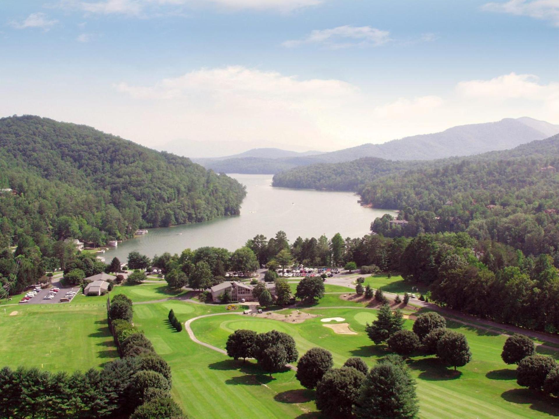 Fox Run at Lake Lure view 2