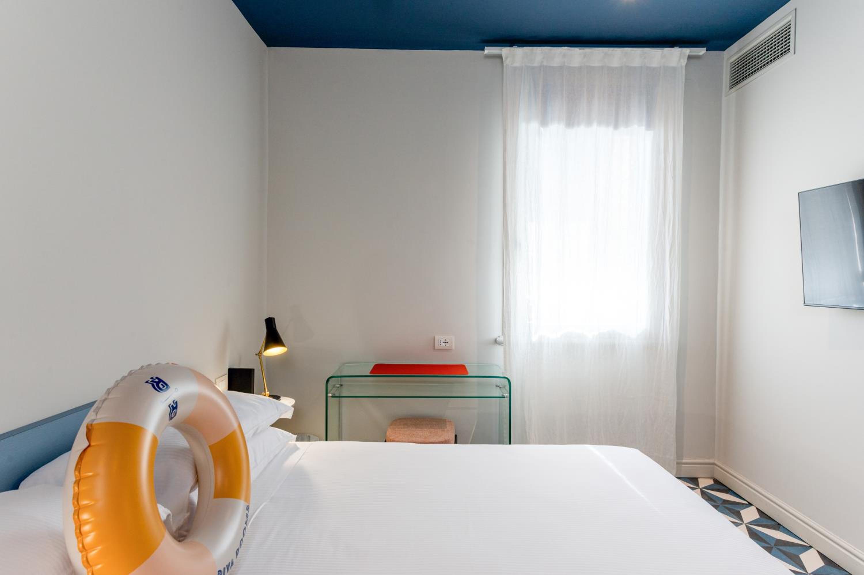 Riva Rooms