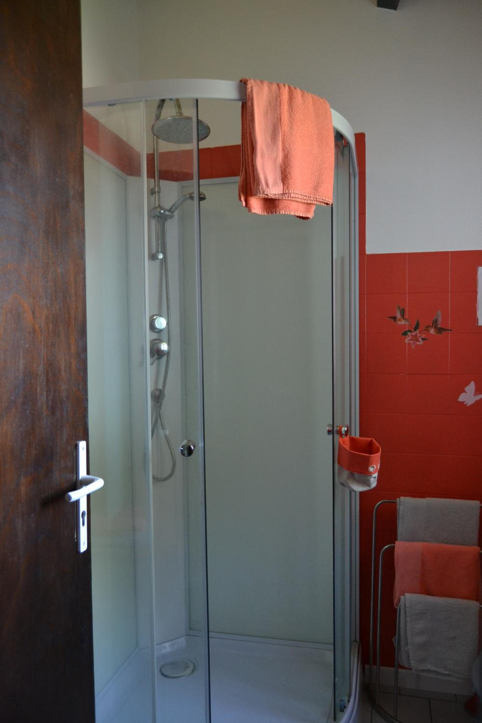 Photo 48