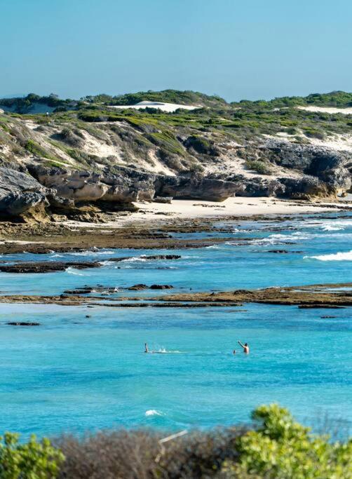 Noon Arniston view 3