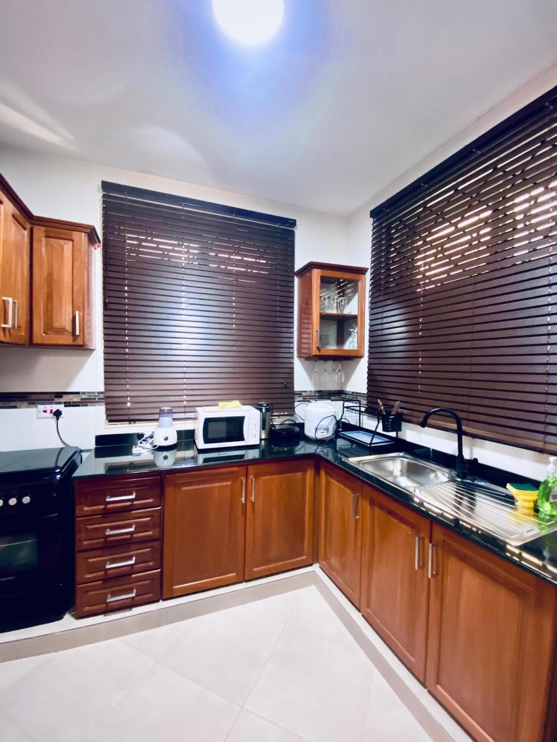 Jacomo Residences