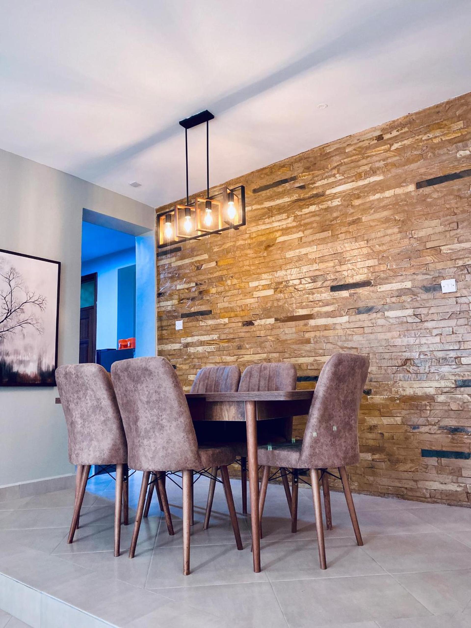 Jacomo Residences