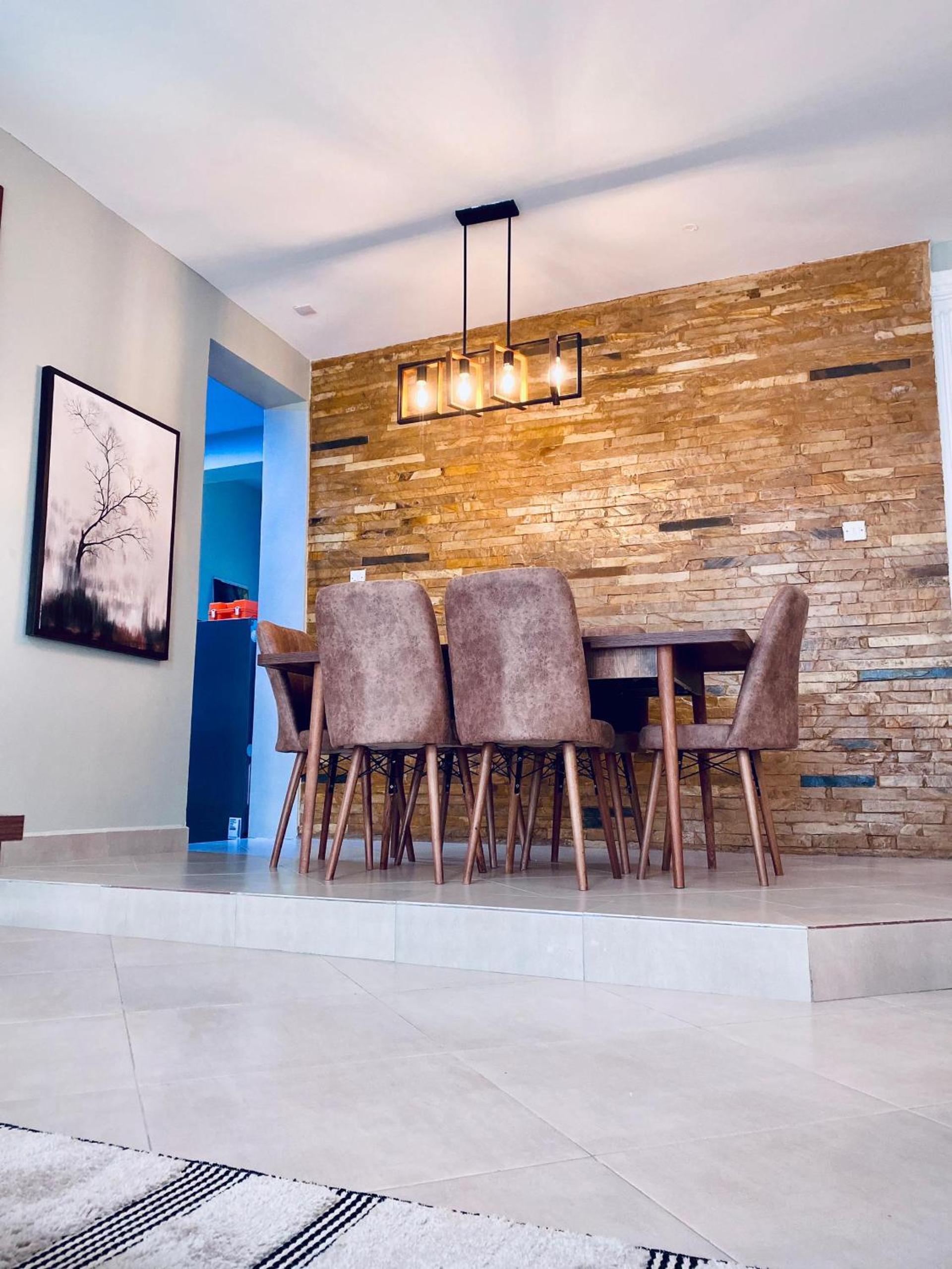 Jacomo Residences