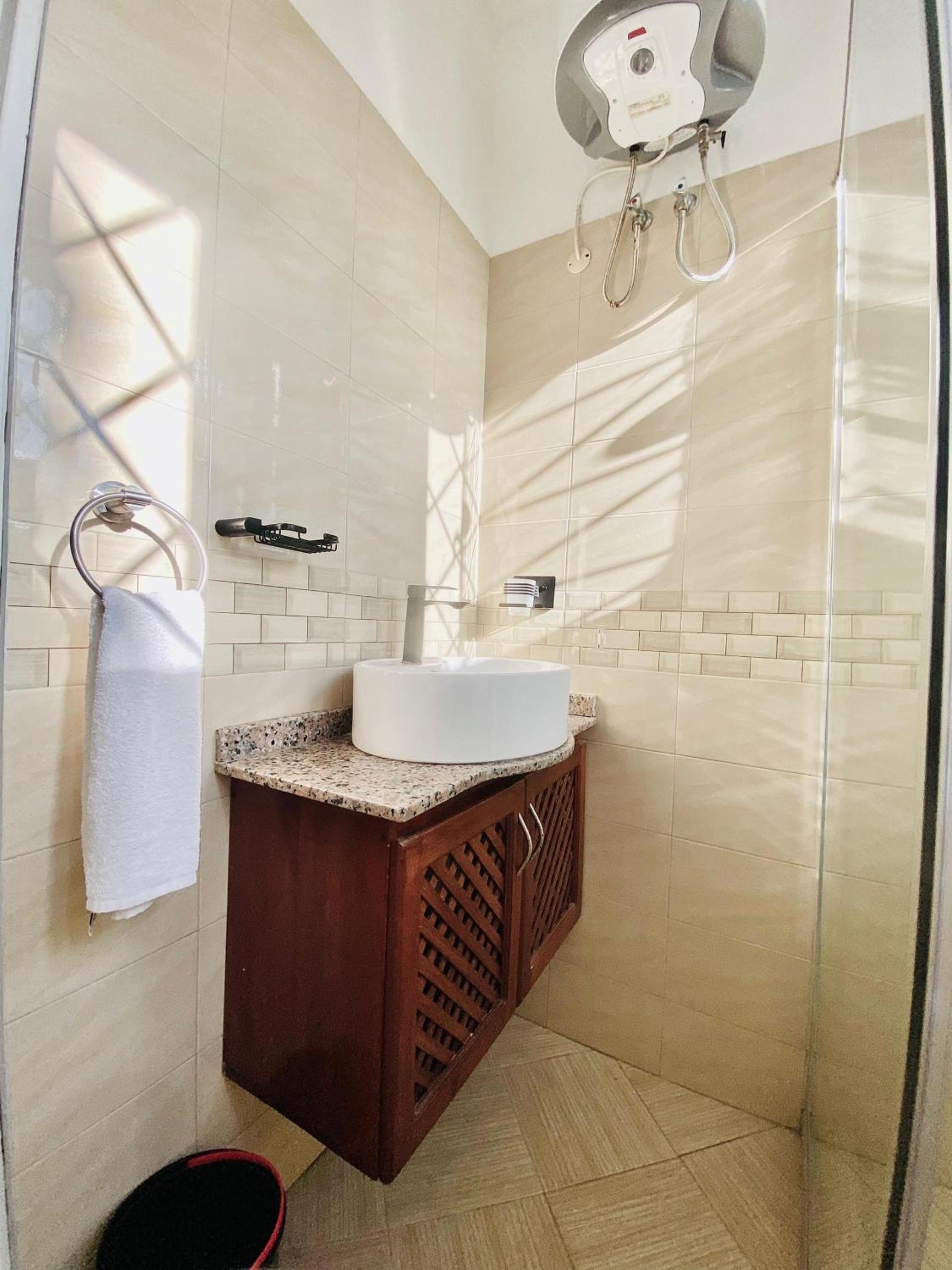 Jacomo Residences