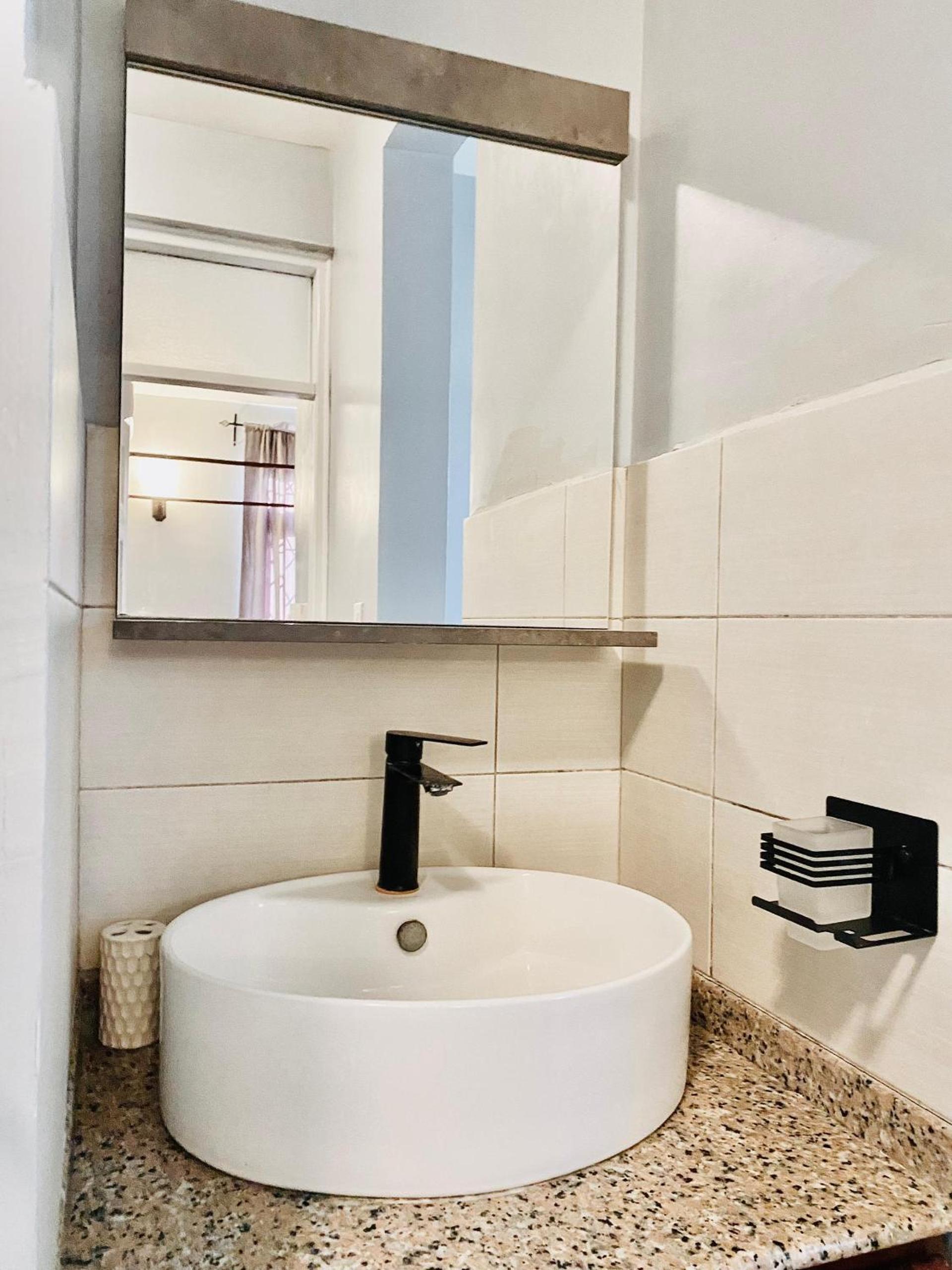 Jacomo Residences