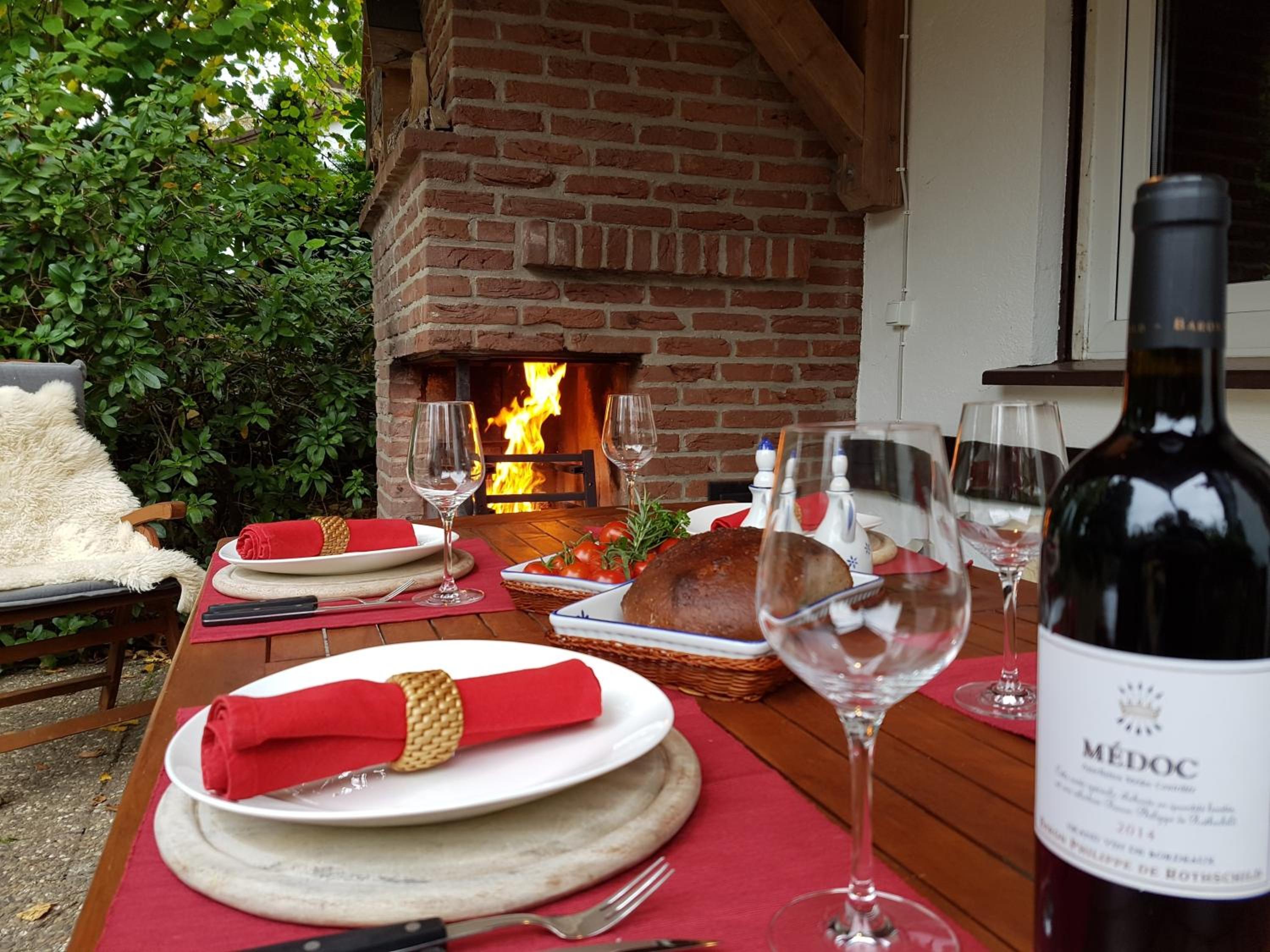 Ferienhaus Naturliebe 6000qm Parkgarten am Wald, umzäunt, Kamin, Sauna