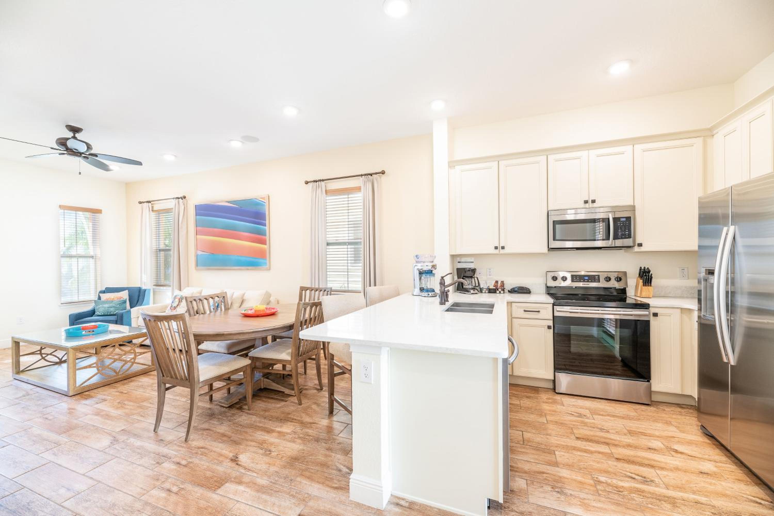 Charming Cottage With Private Hot Tub Near Disney With Margaritaville Resort & Island H2O Access - 3025Sp