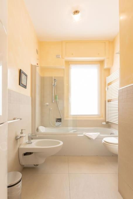 Wonderful 2bedroom flat Solari 7th f - Mirable PM