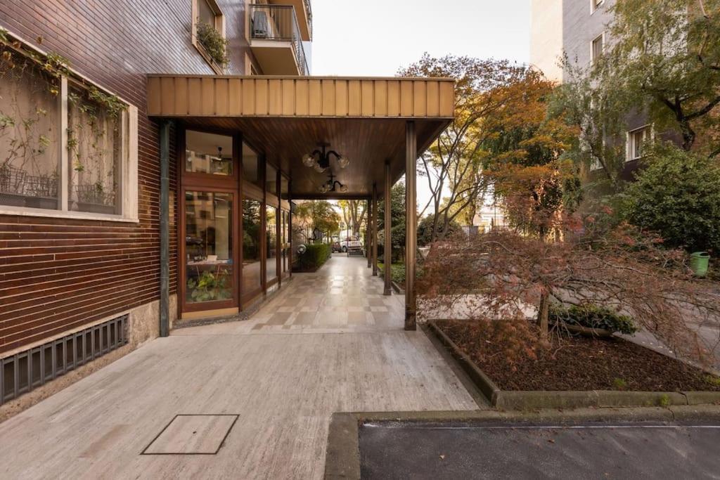 Wonderful 2bedroom flat Solari 7th f - Mirable PM