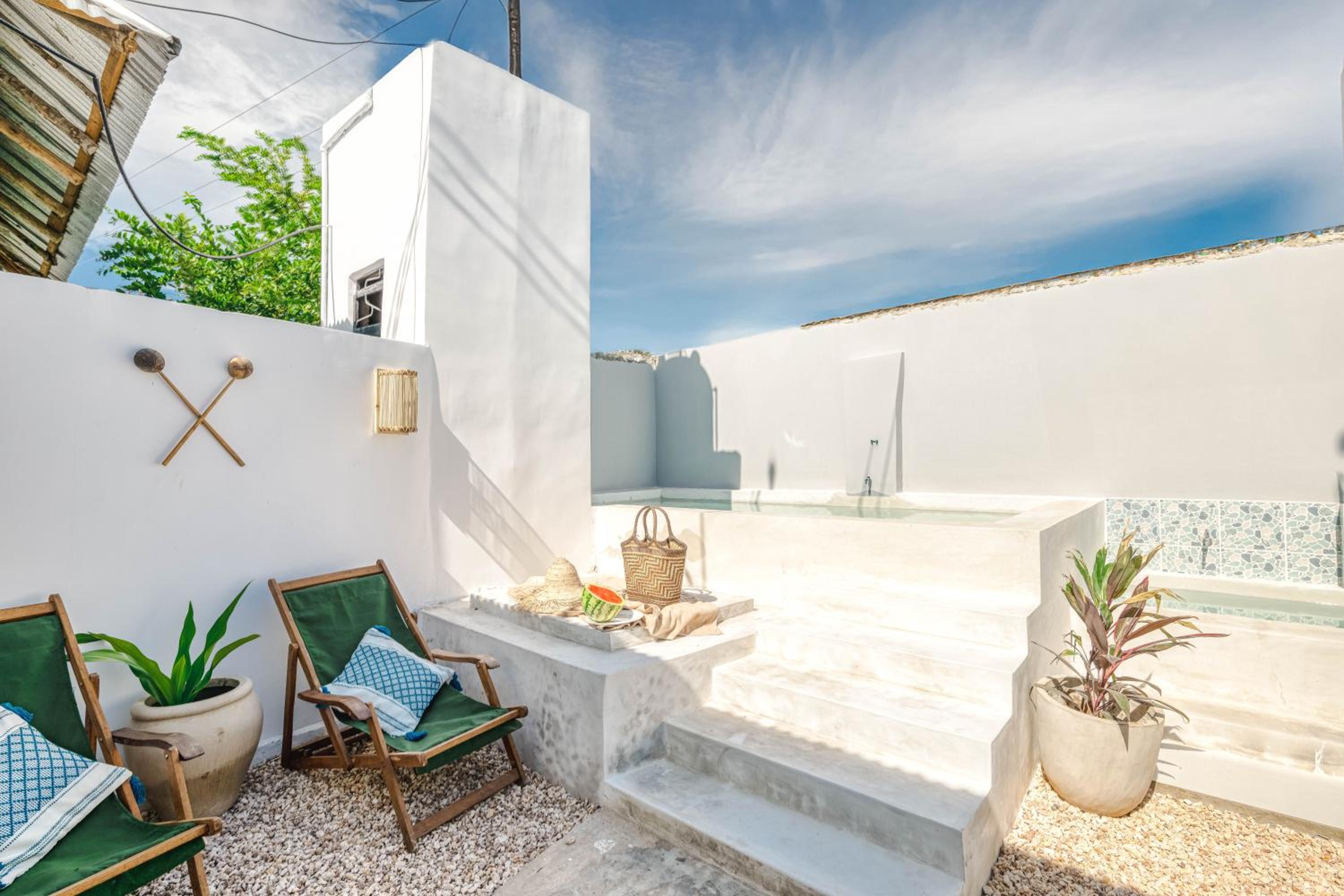Paje Holiday Home by Liv Zanzibar, central located view 2
