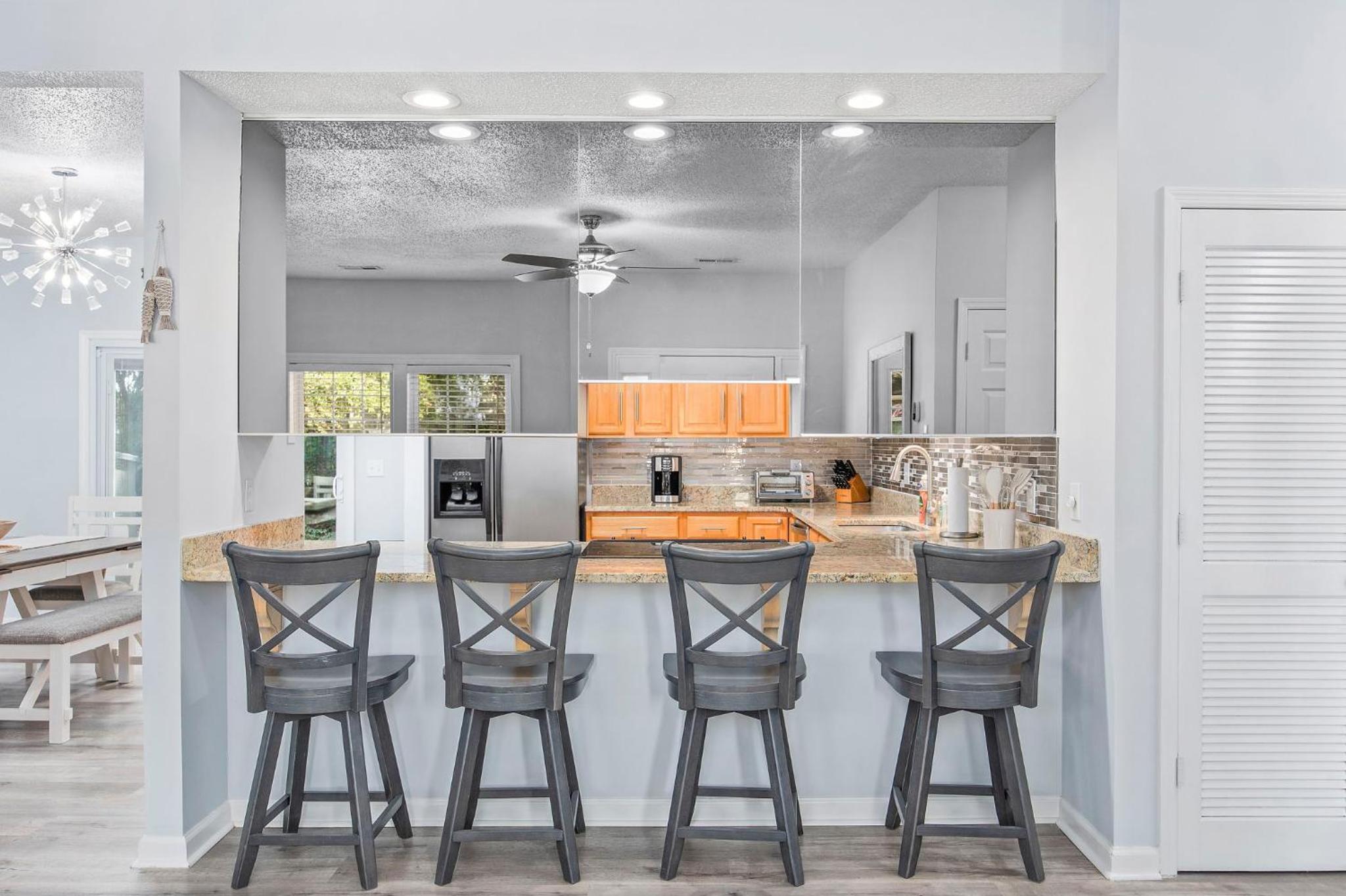 Spacious Beach Home Walk to Shore Drive