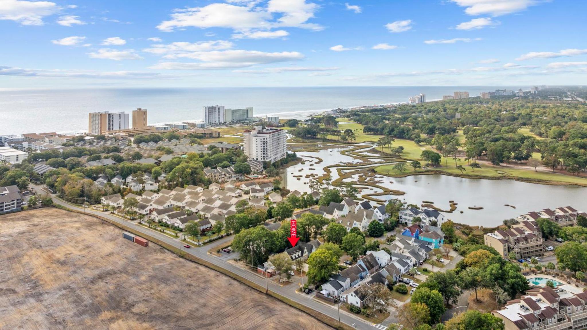 Spacious Beach Home Walk to Shore Drive
