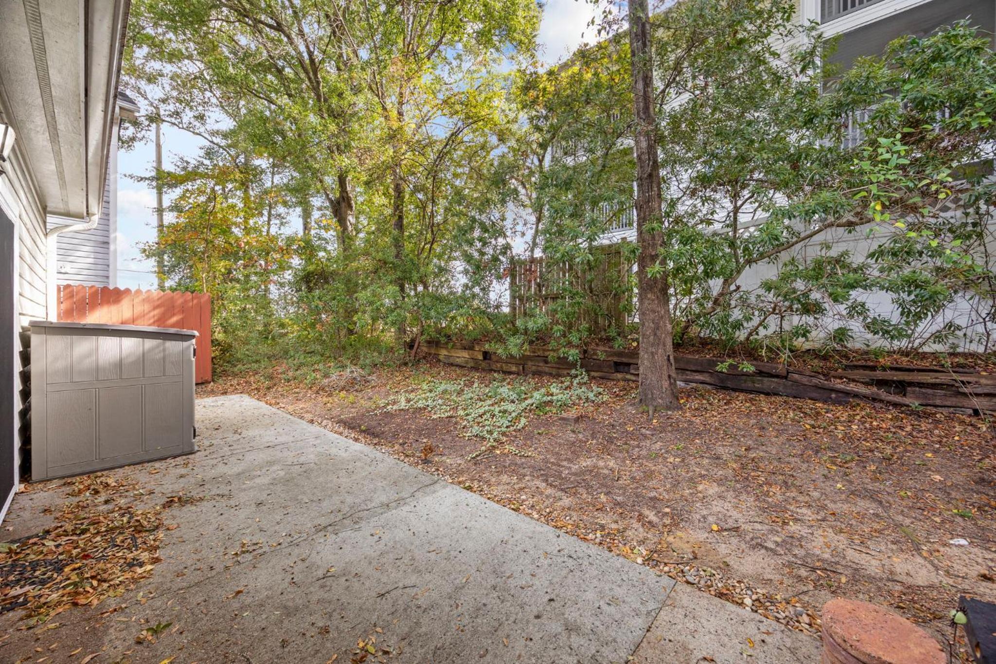Spacious Beach Home Walk to Shore Drive