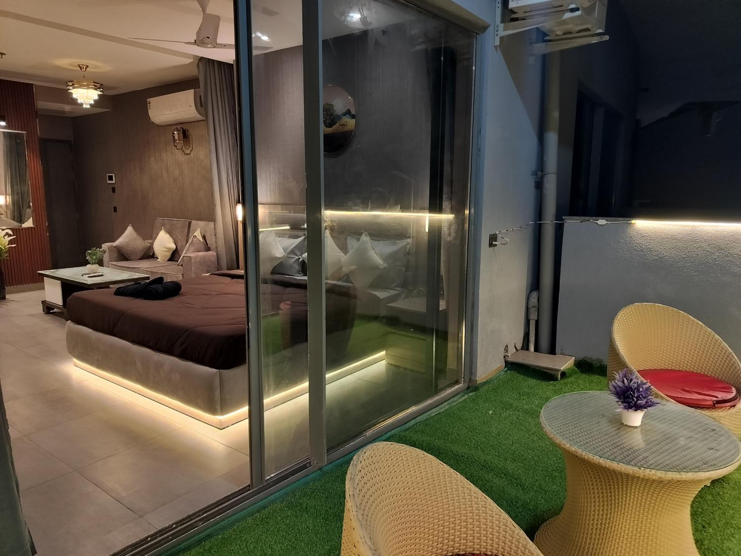 hotel room