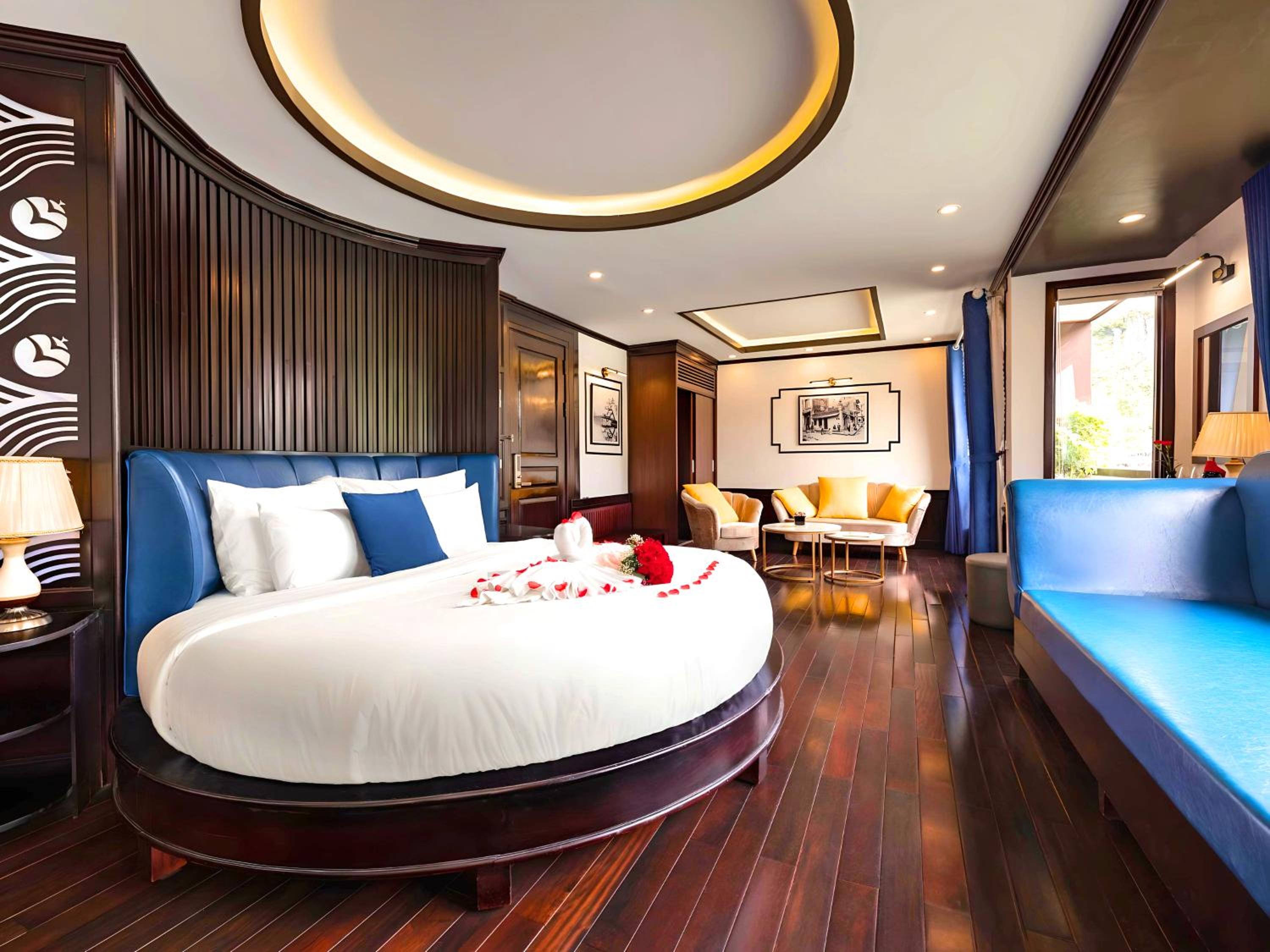 Le Journey Elegance Cruise Lan Ha Bay view 4