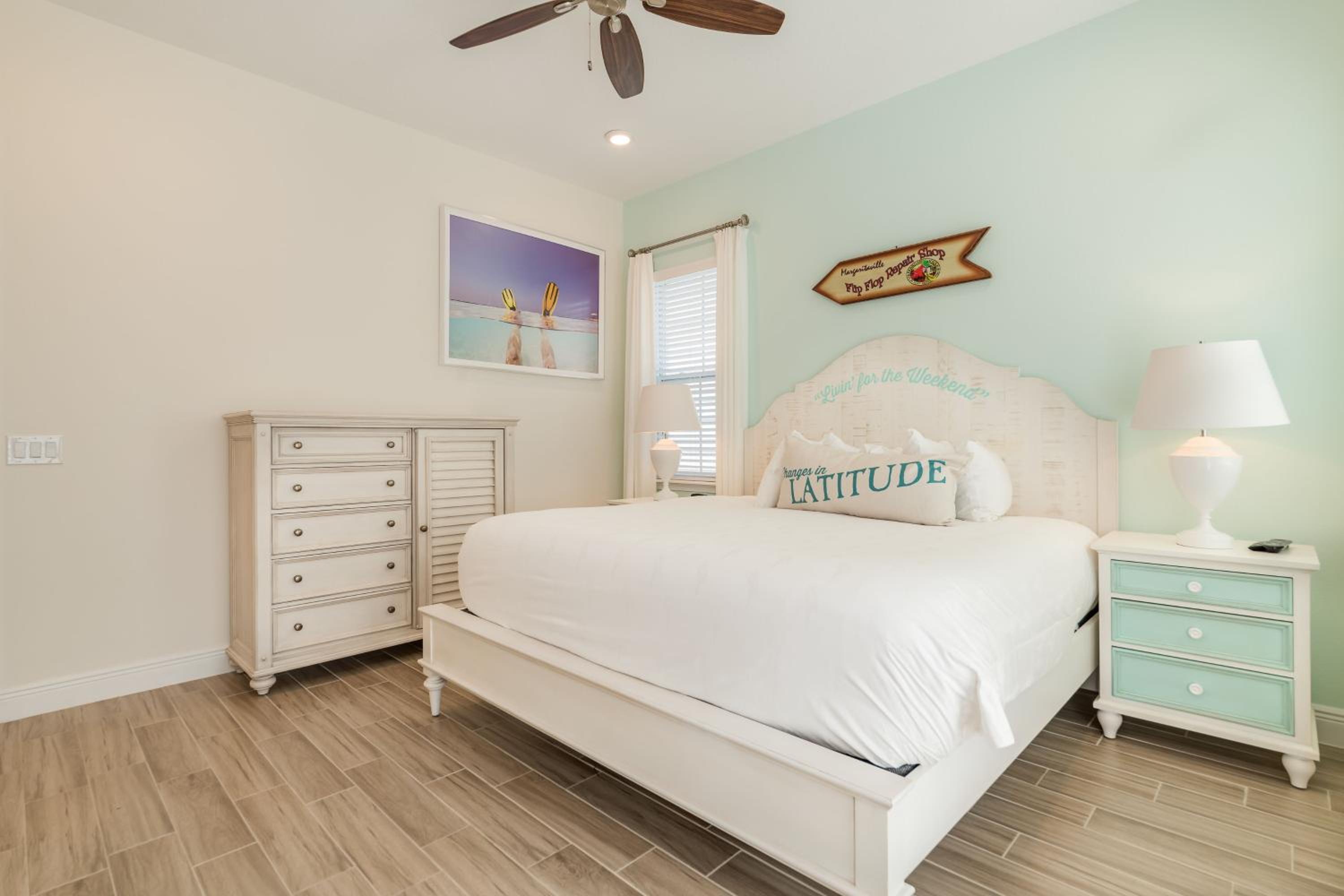 Tropical Oasis Cottage With Private Hot Tub Near Disney With Margaritaville Resort & Island H2O Access - 3021La