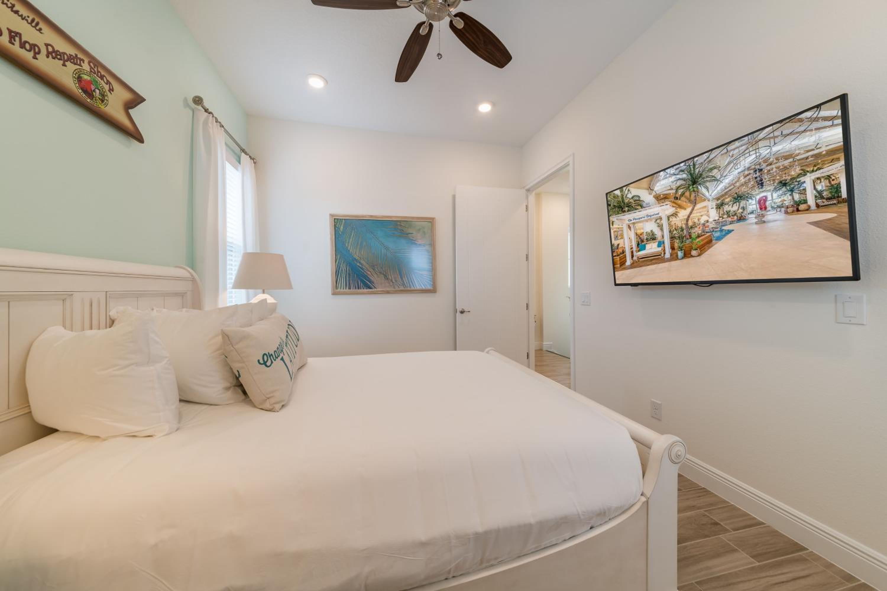 Tropical Oasis Cottage With Private Hot Tub Near Disney With Margaritaville Resort & Island H2O Access - 3021La