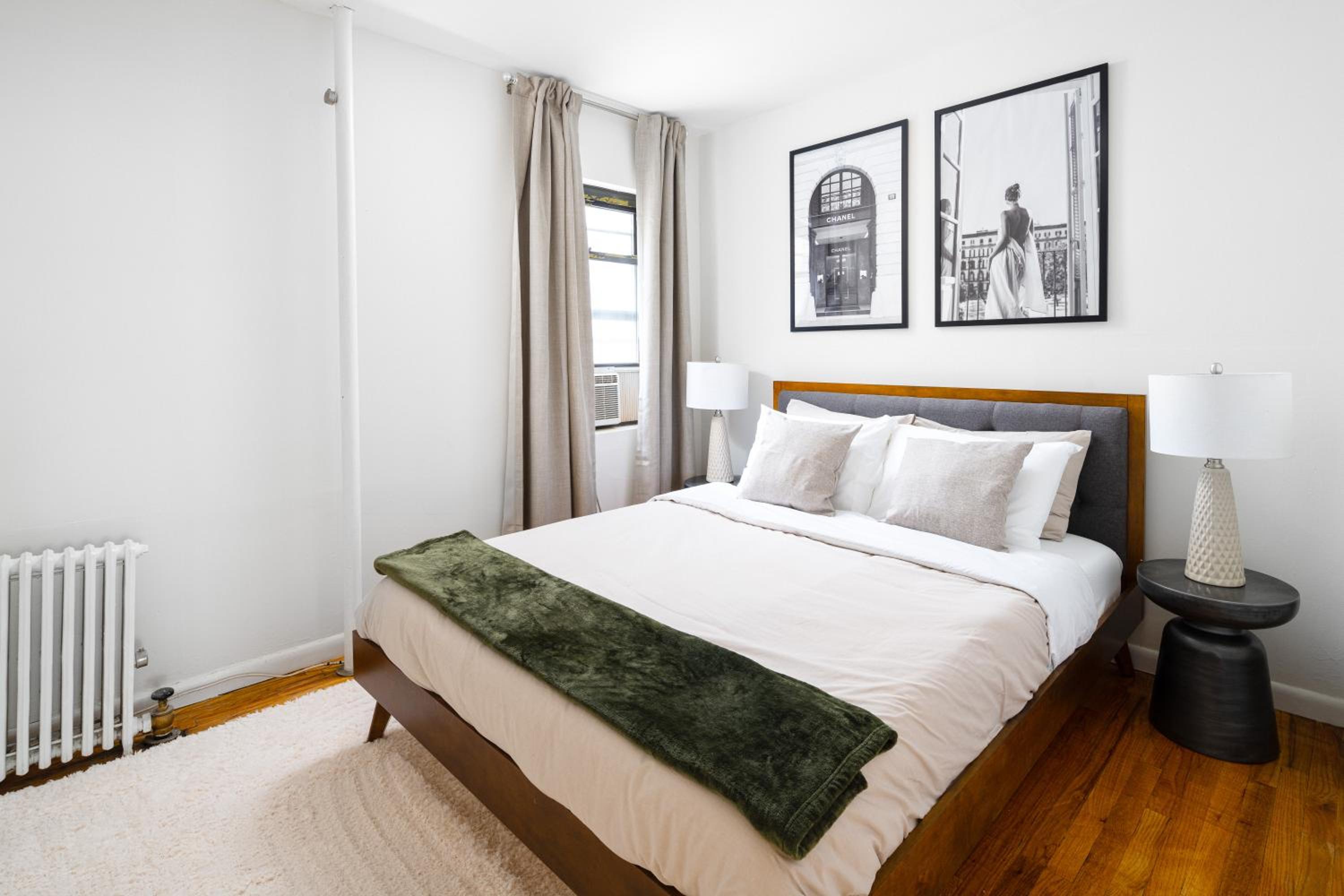 New York City Vacations - Stylish 3Bd in Manhattan near the Empire State Building - Property Image 2