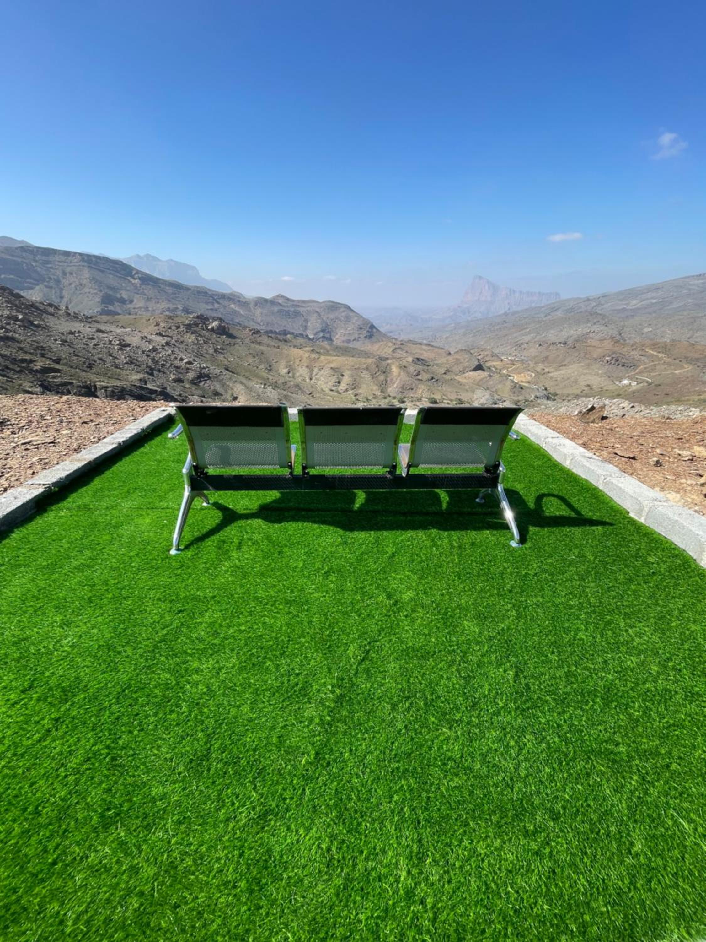Jabal Shams, the summit house view 3