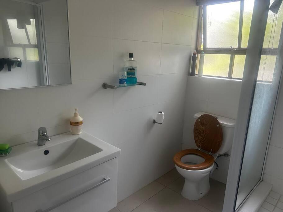 Tokai Cape Town South Africa 3-Beds 2baths Townhouse