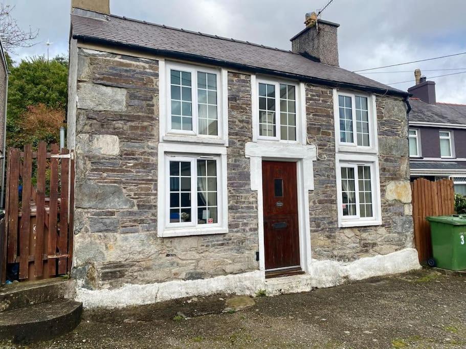 Snowdrop Stone Detached Cottage view 2
