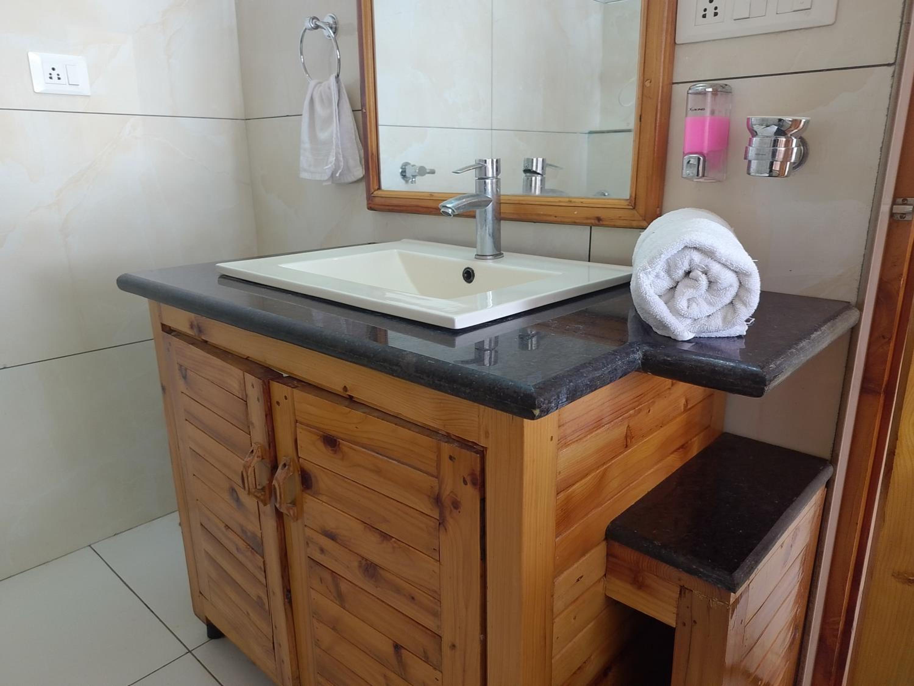 Forest View Homestay