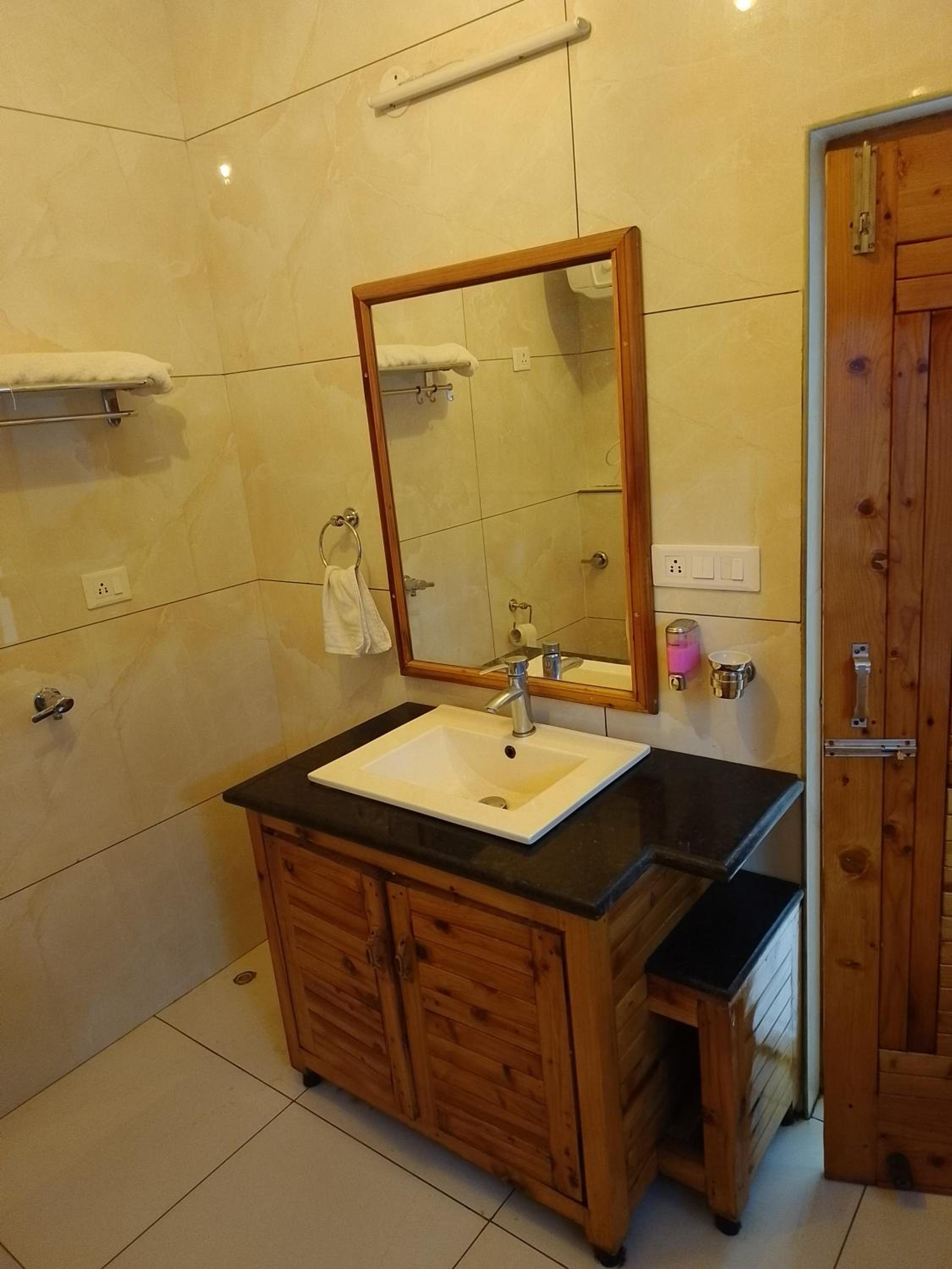 Forest View Homestay