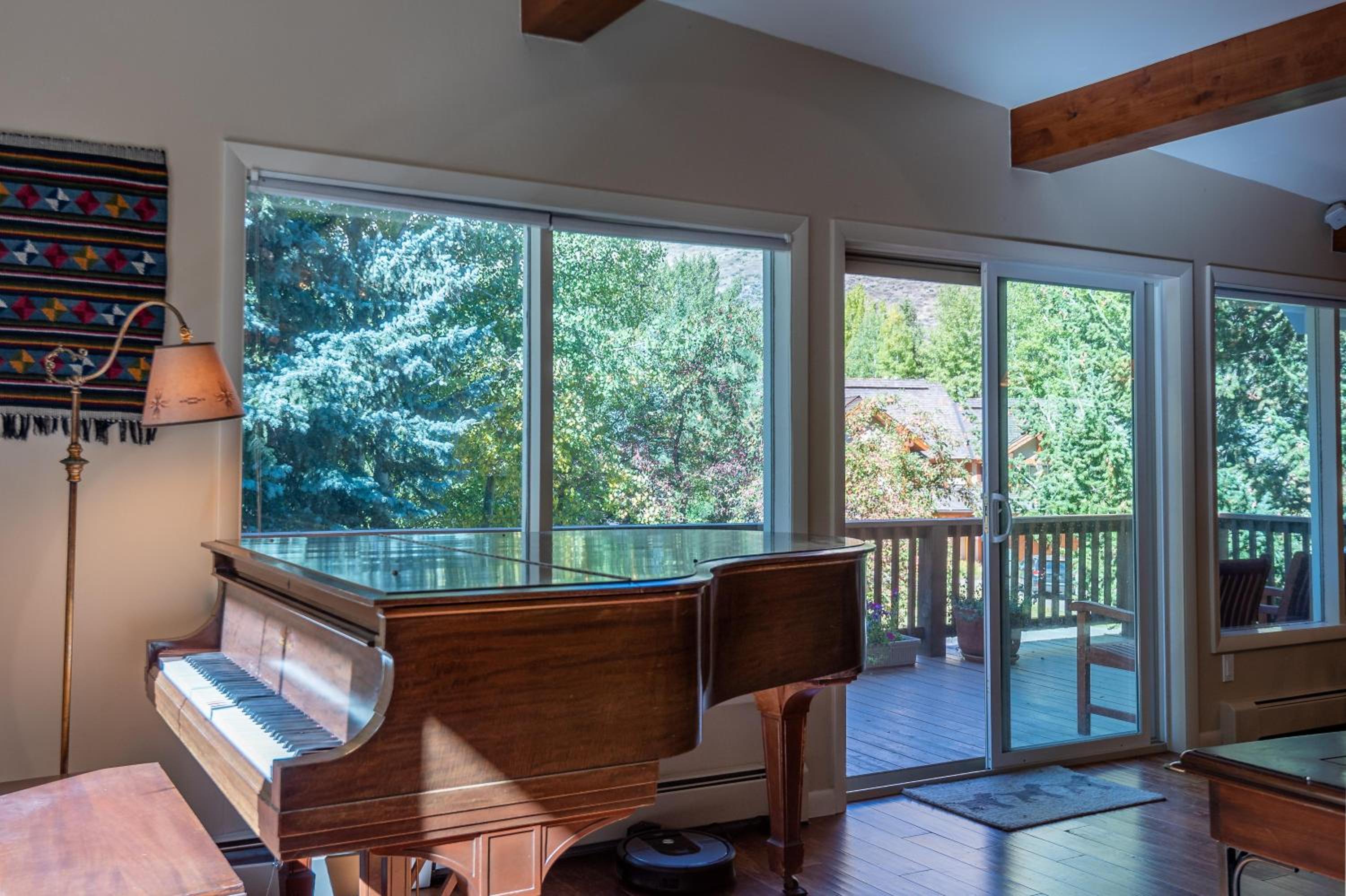 Aspen Home