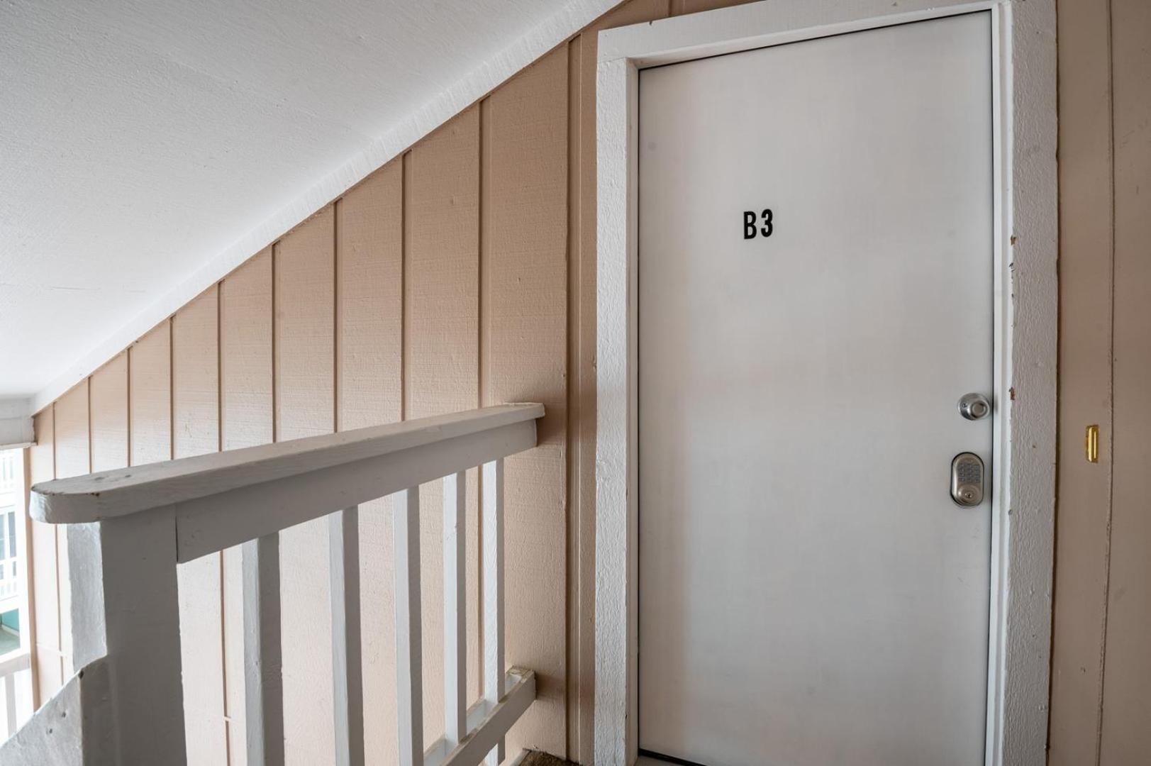 Condo with Pool - Walk to Freeman Park or Tiki Bar view 3