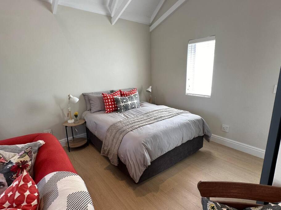 Island Studio Apartment view 5