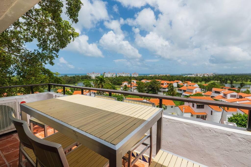 Río Mar Retreat en Stunning Oceanview Near El Yunque
