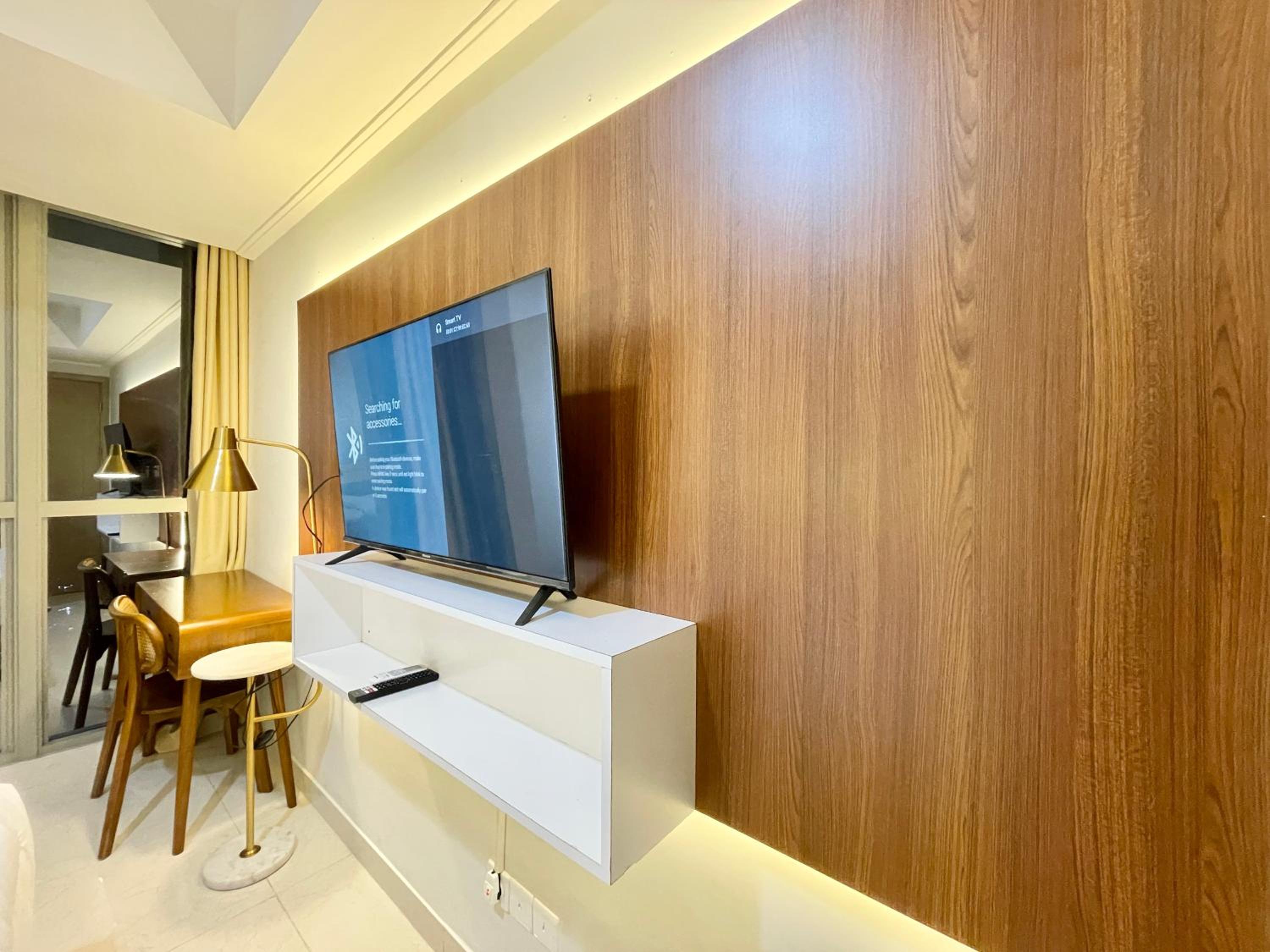 Apartemen Gold Coast PIK Sea View by Cheapinn