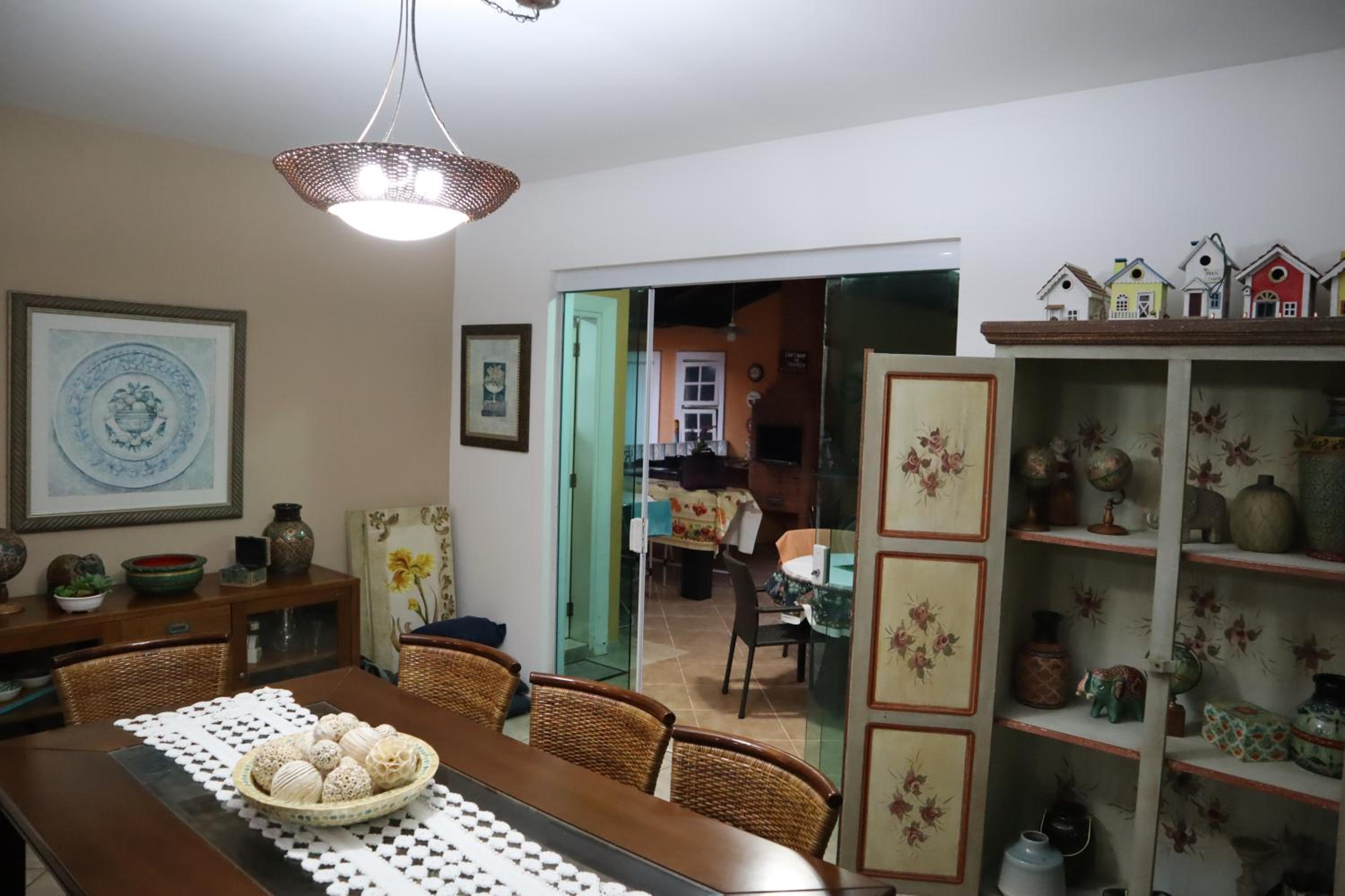 Casa de Praia em Condomínio no Guarujá