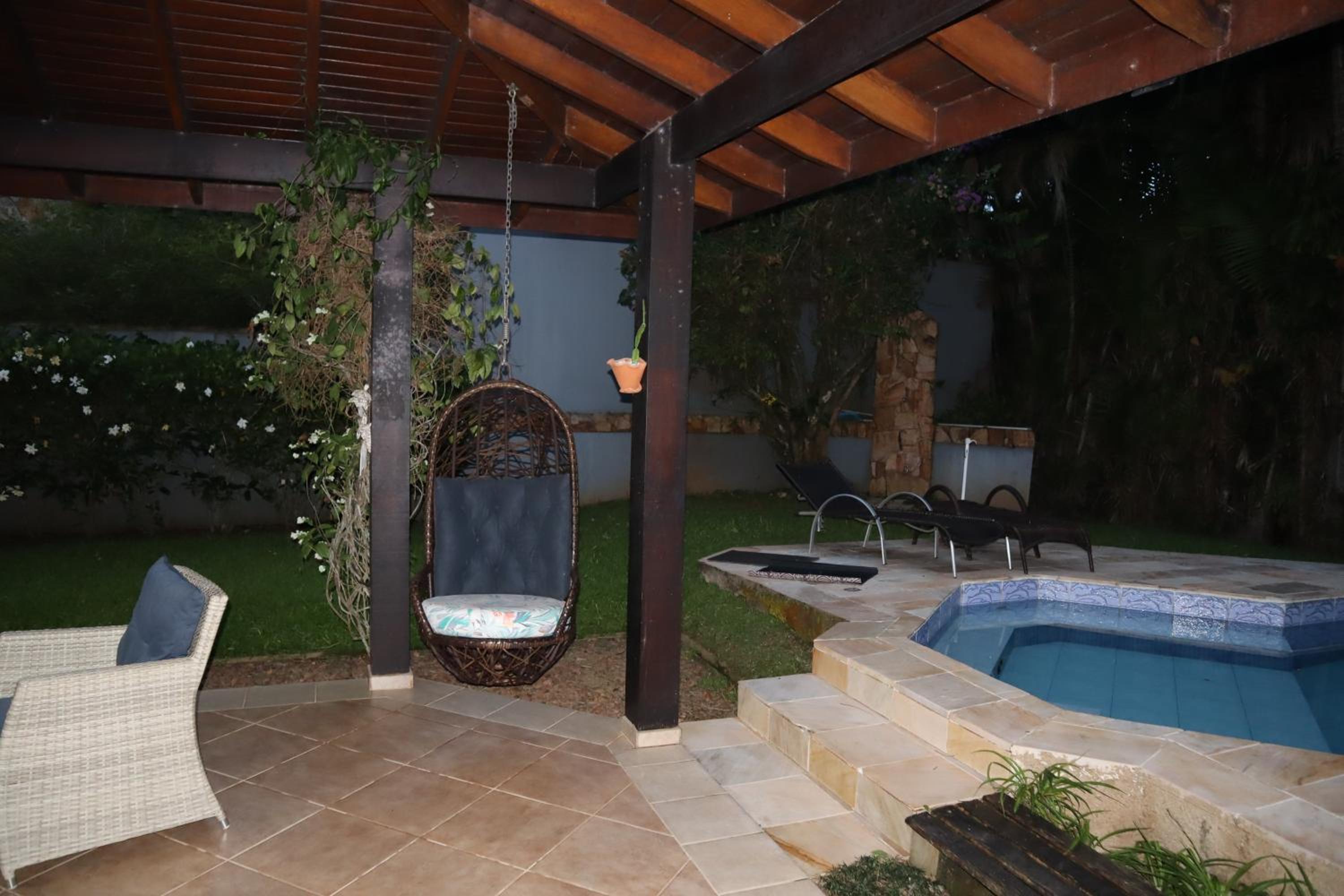 Casa de Praia em Condomínio no Guarujá