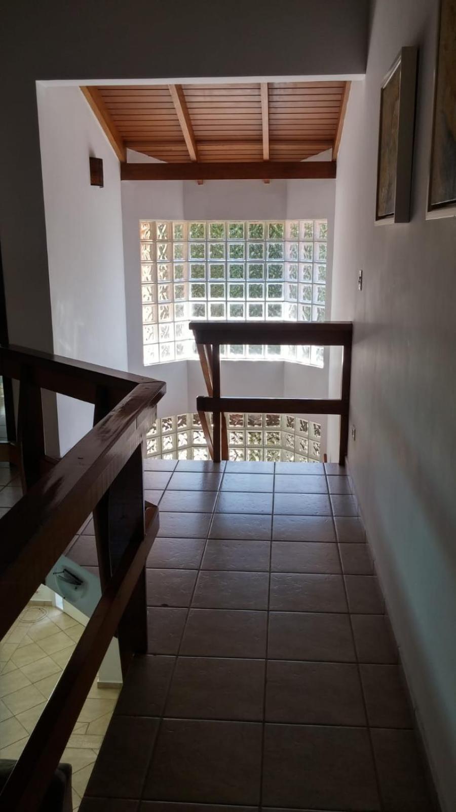 Casa de Praia em Condomínio no Guarujá