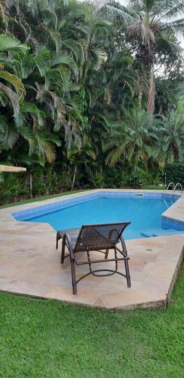 Casa de Praia em Condomínio no Guarujá