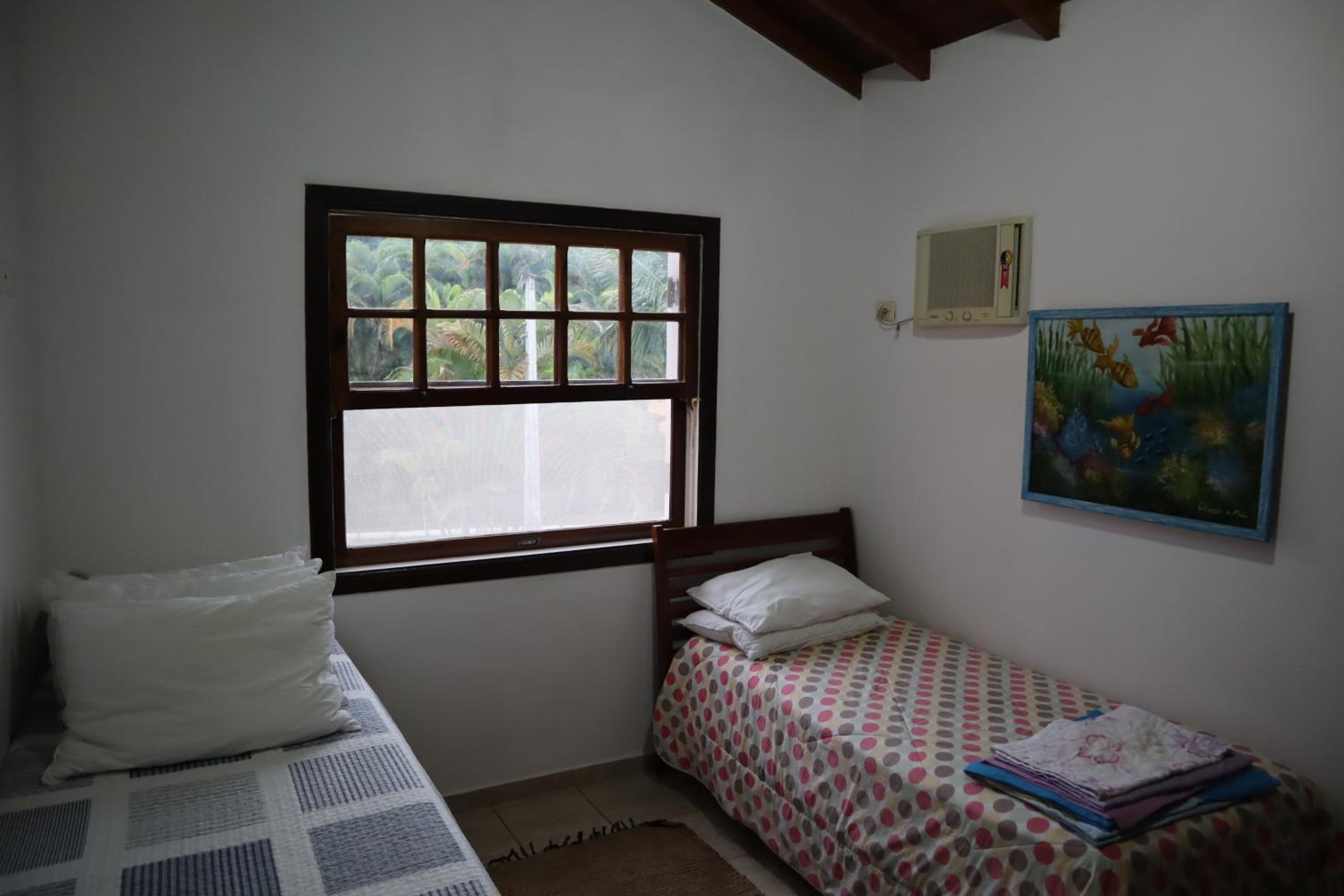 Casa de Praia em Condomínio no Guarujá