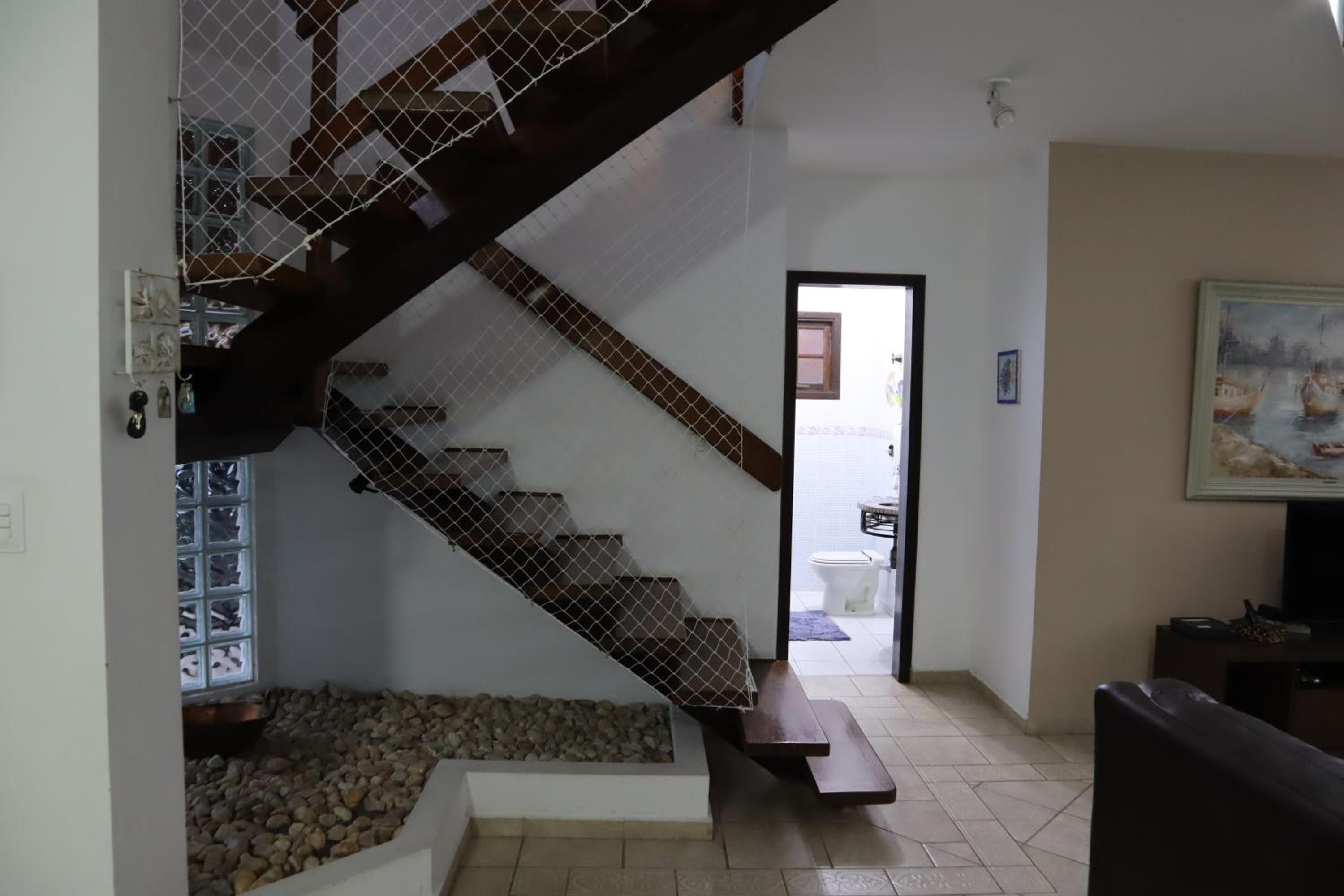 Casa de Praia em Condomínio no Guarujá