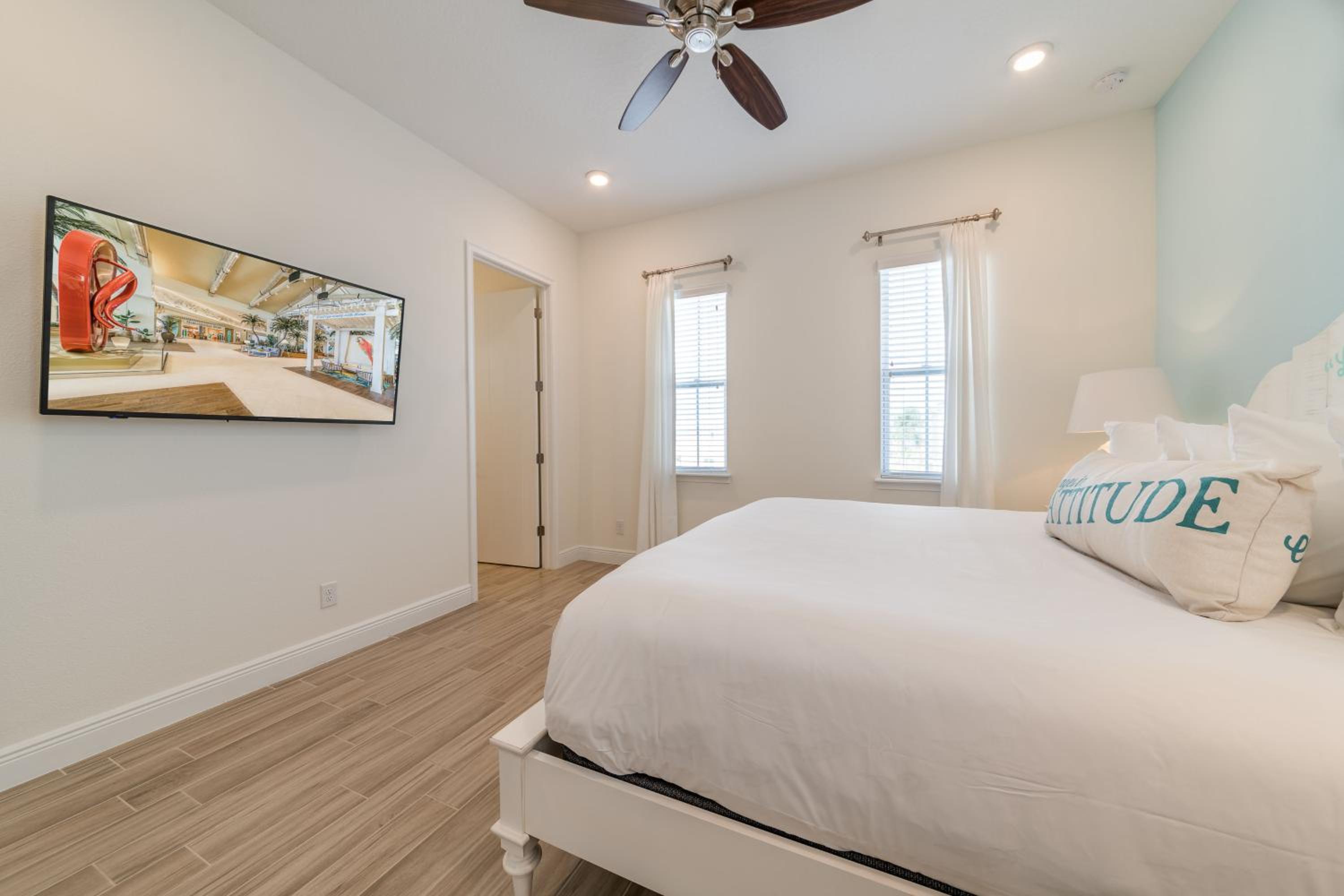 Tropical Oasis Cottage With Private Hot Tub Near Disney With Margaritaville Resort & Island H2O Access - 3021La