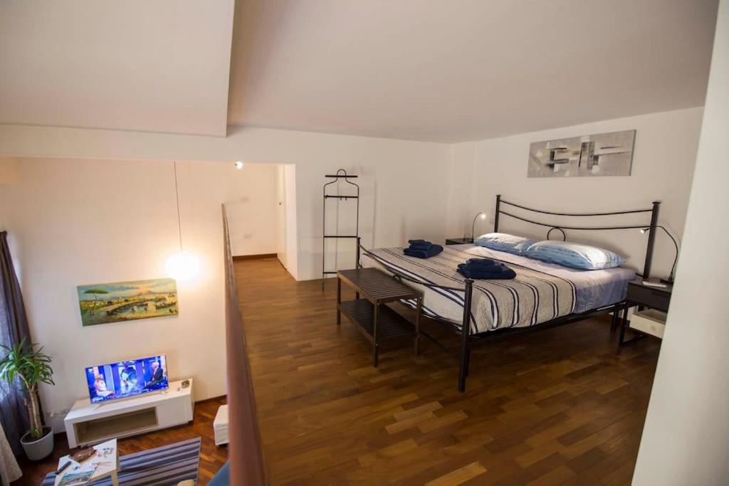 NapoliStayIn Central Flat in Naples