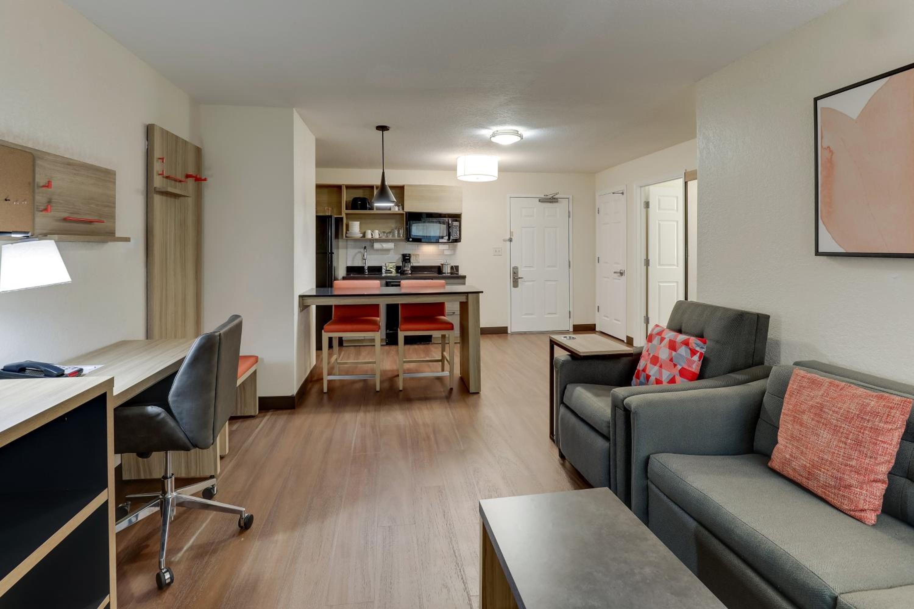 Lexington Vacations - Candlewood Suites Lexington, an IHG Hotel - Property Image 121