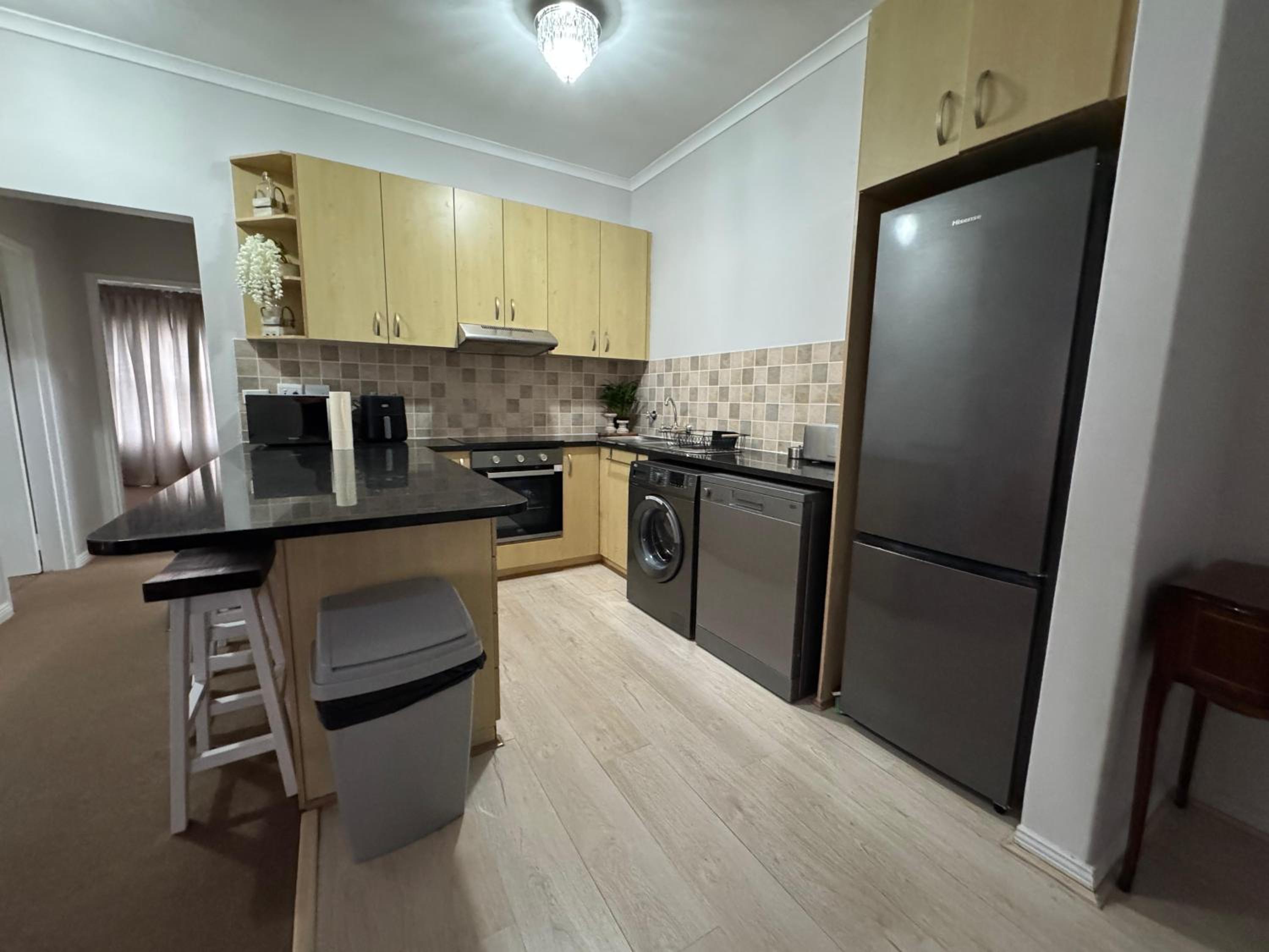 Unwind at Coral Bright 2BR Beach Apartment