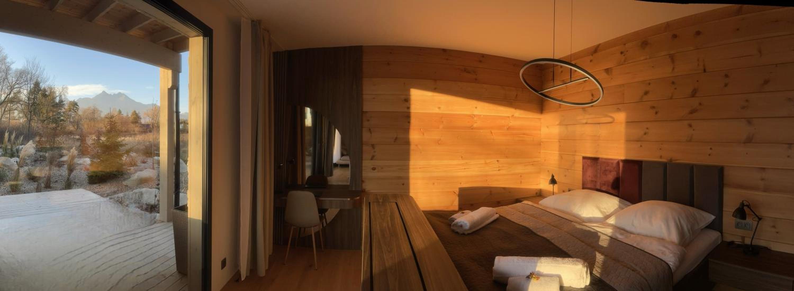 LUXY Apartment