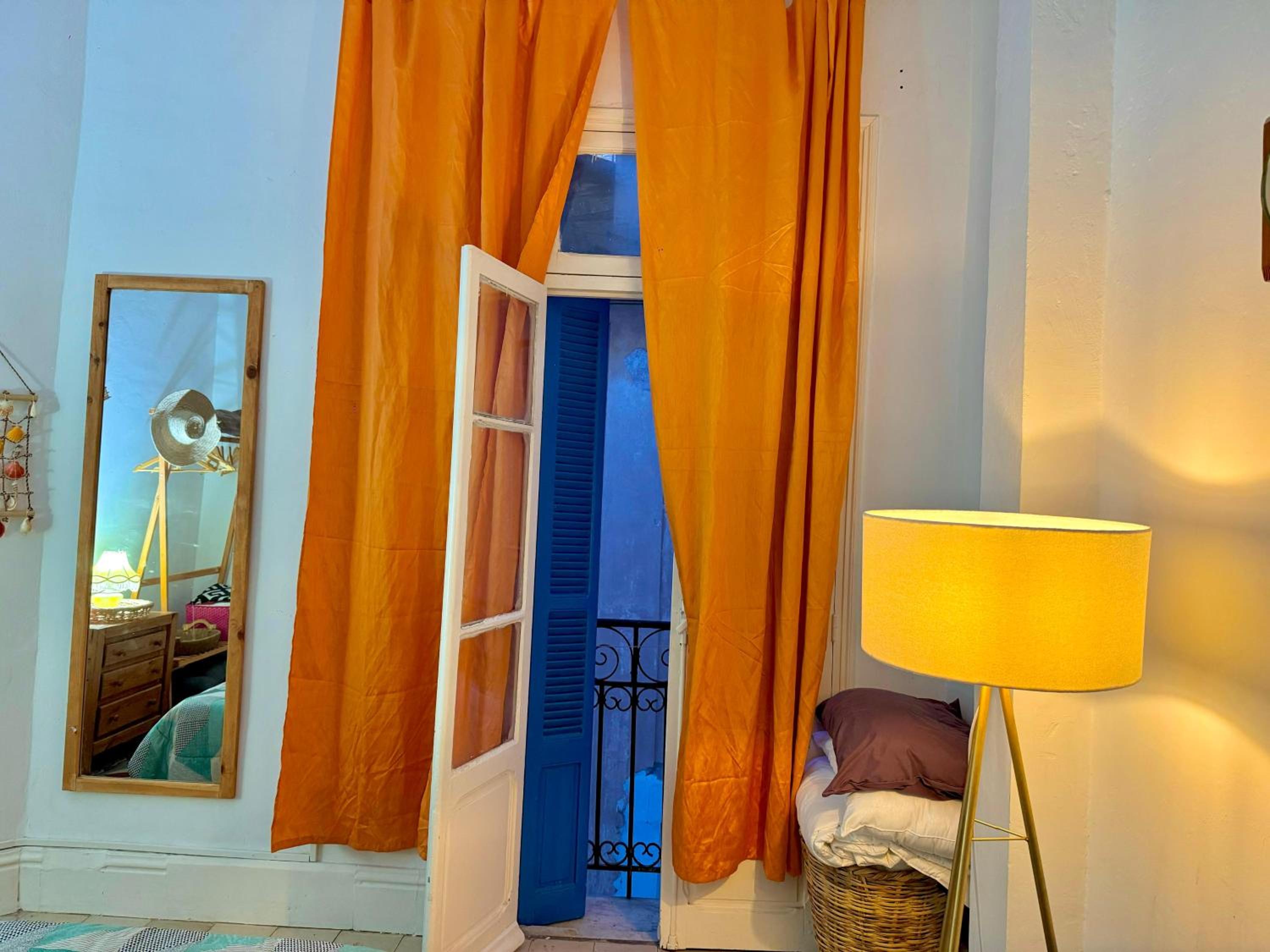 hotel room