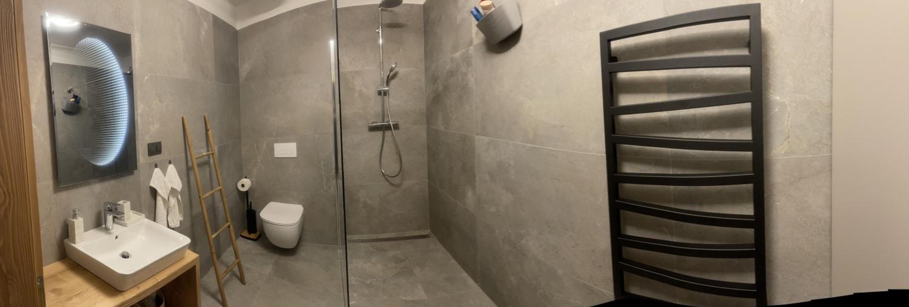 LUXY Apartment