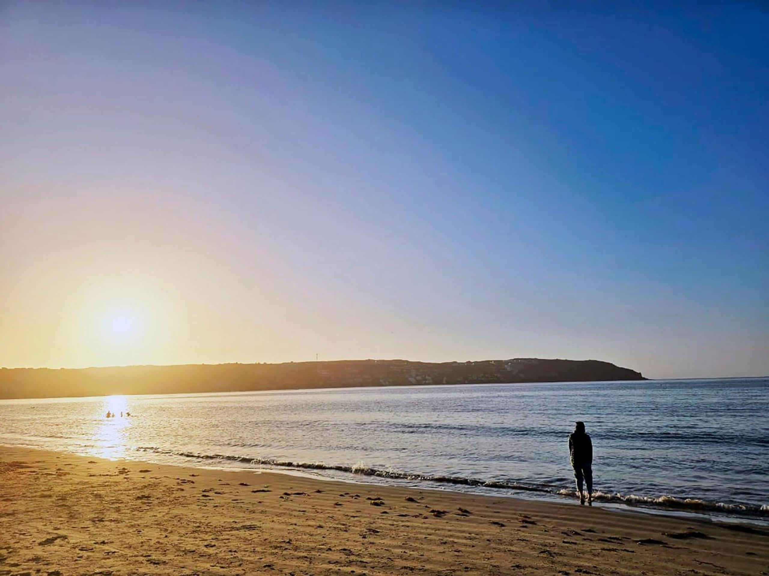 Tu Escapada Ideal a Pasos de Playa La Herradura