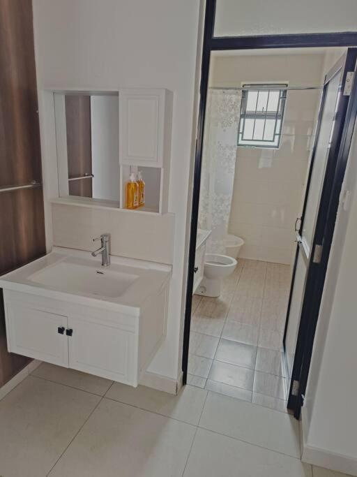 The Hygge - 2 Bedroom fully furnished Apartment view 5