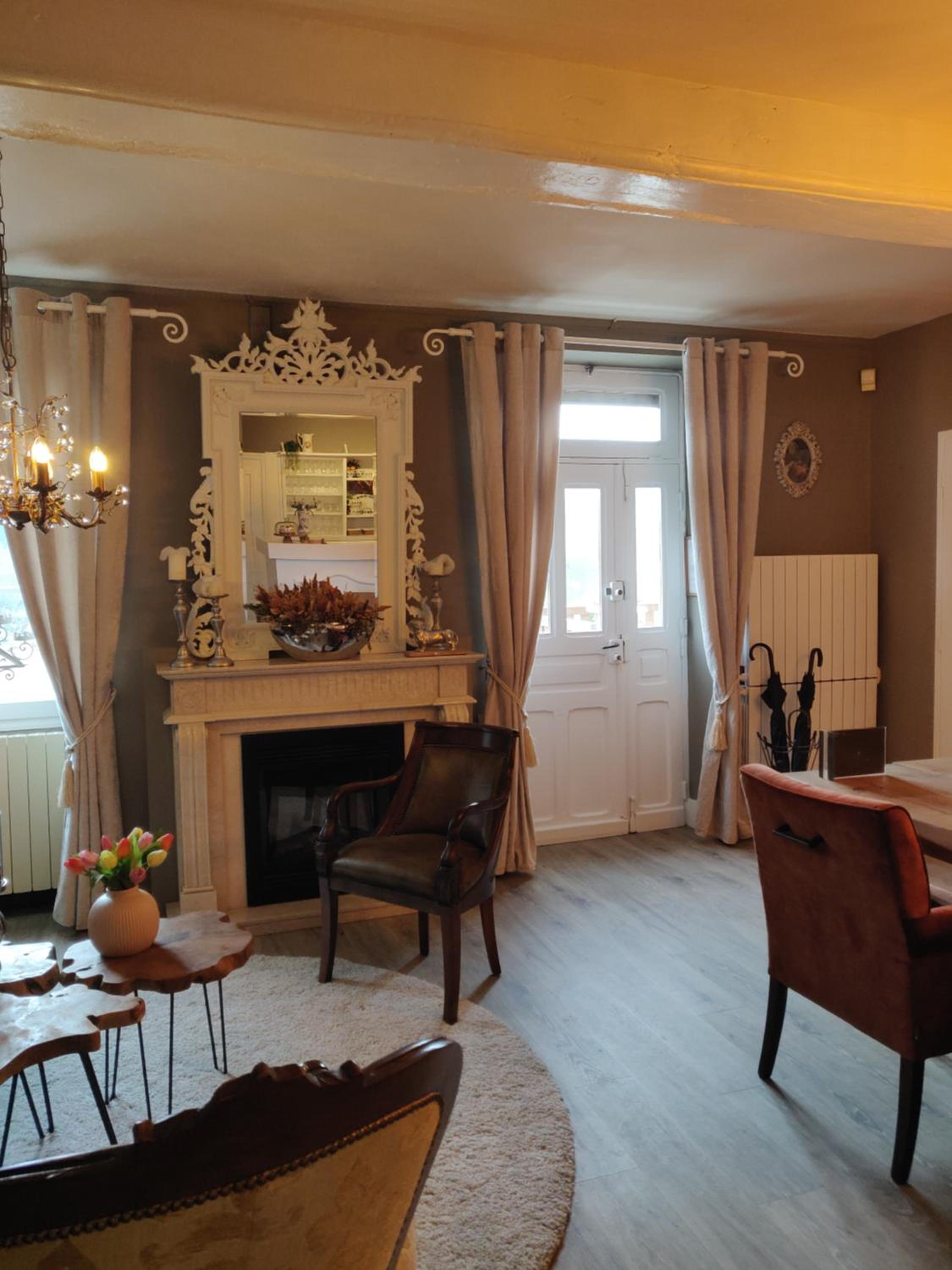 Auberge de La Chaloire view 3